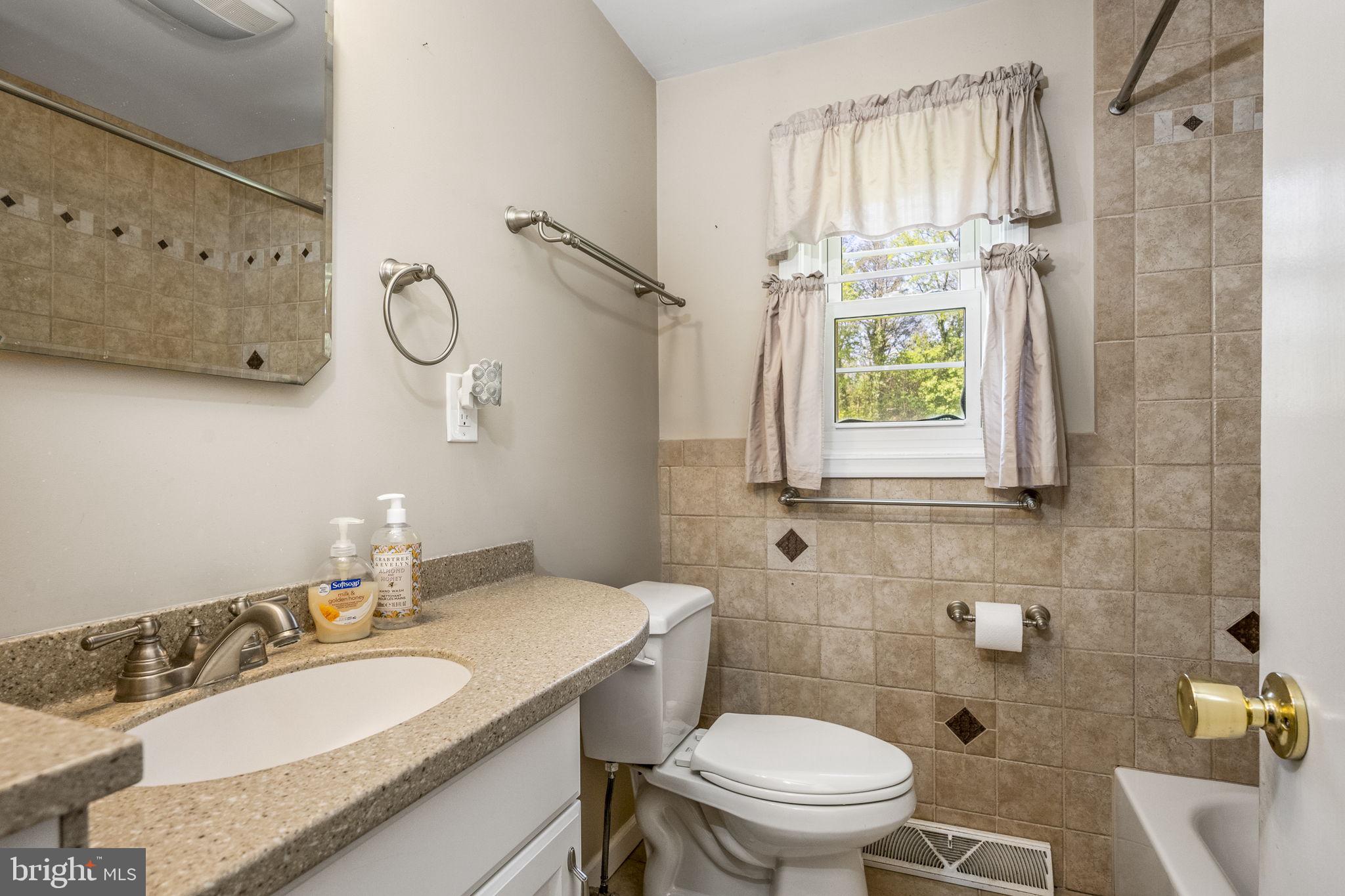 OAK HILL - Residential