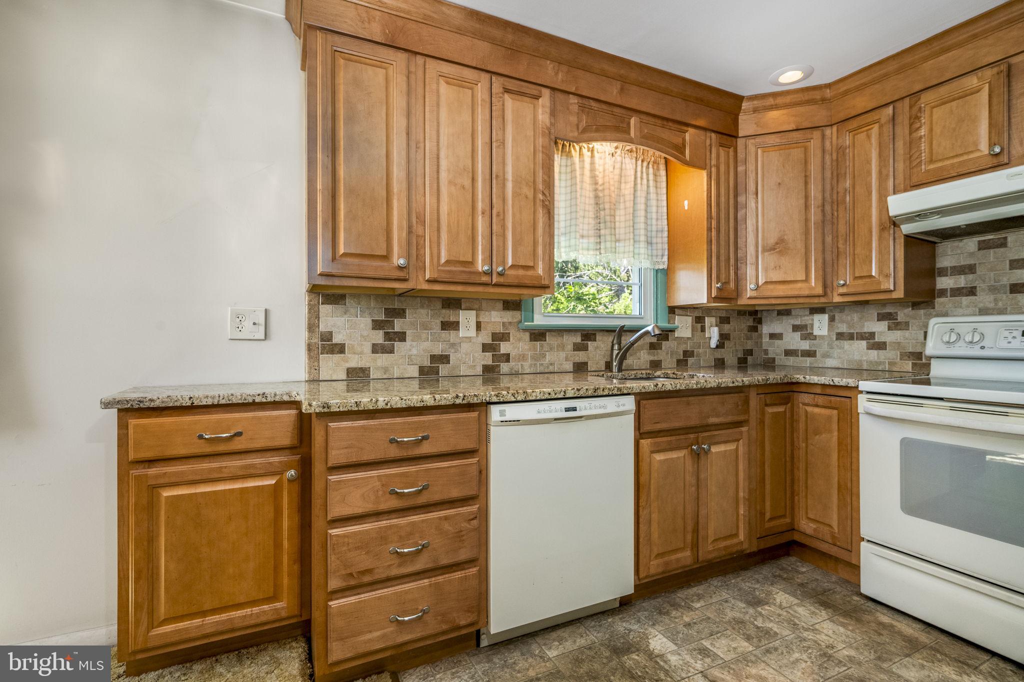 OAK HILL - Residential