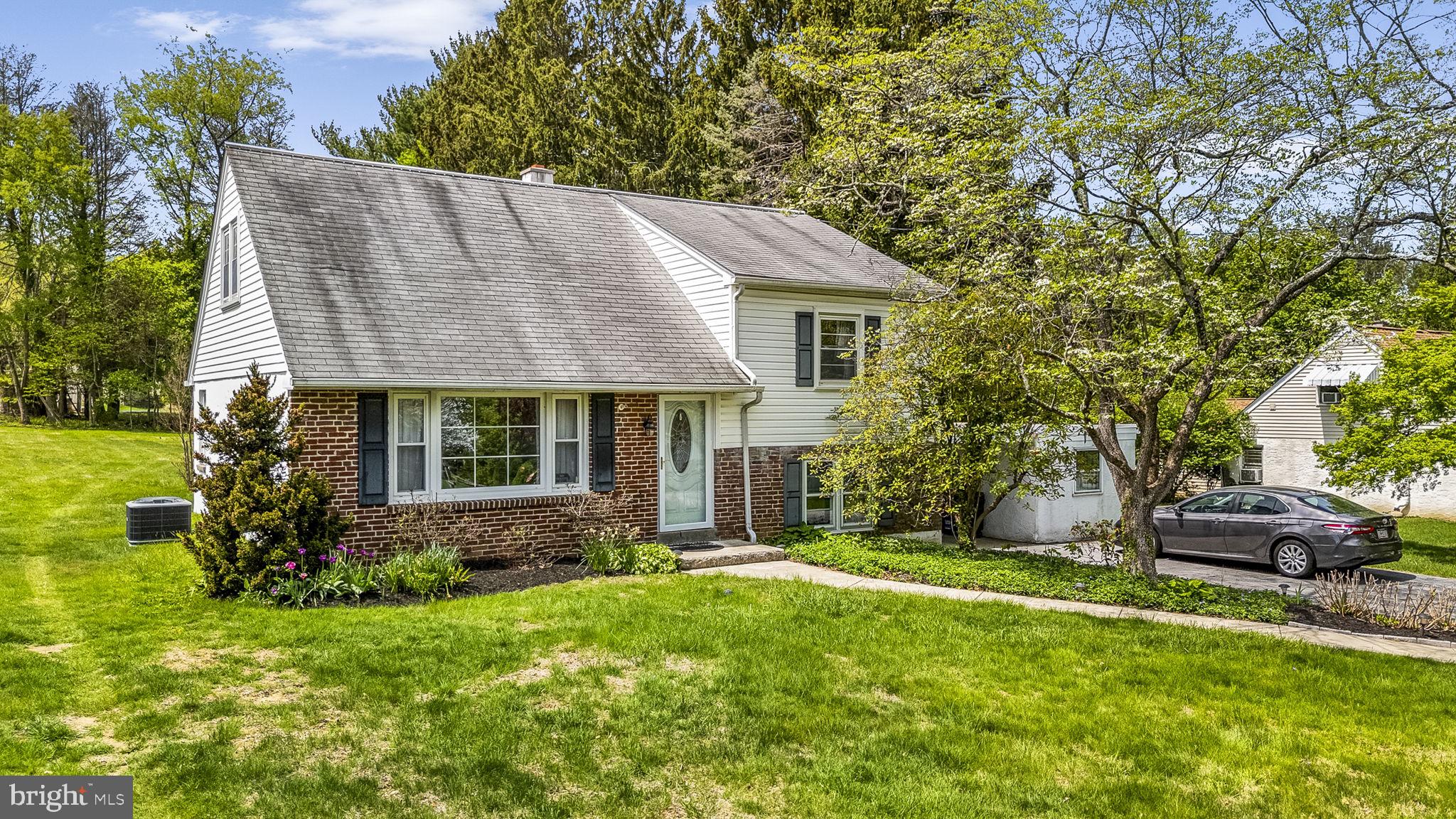 OAK HILL - Residential