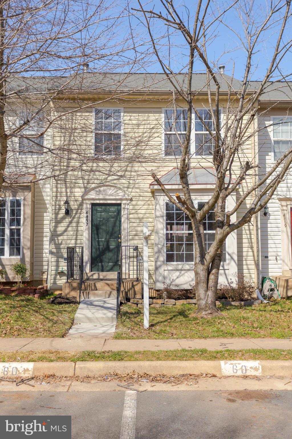 LAKECREST - Residential