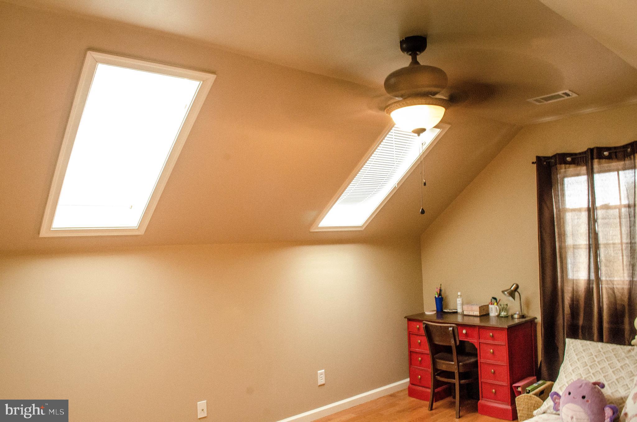 WILLOW CREEK - Residential