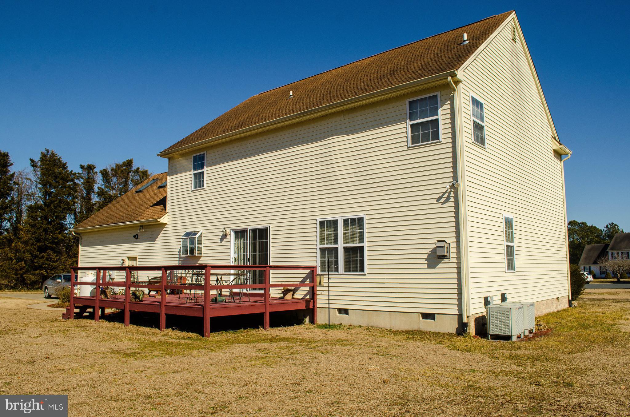 WILLOW CREEK - Residential