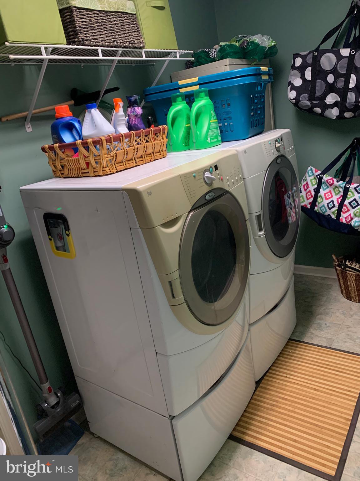 WILLOW CREEK - Residential