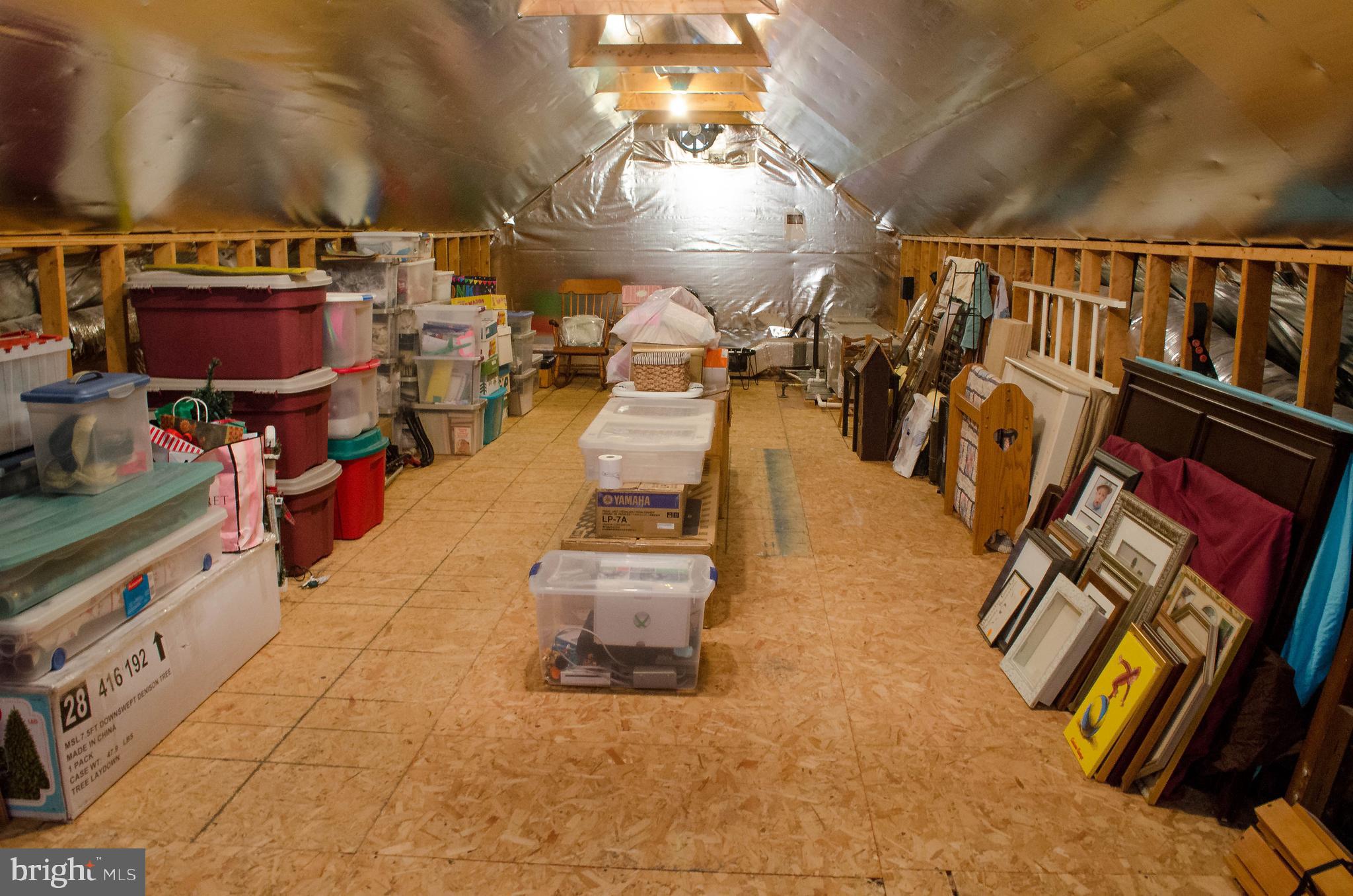 WILLOW CREEK - Residential