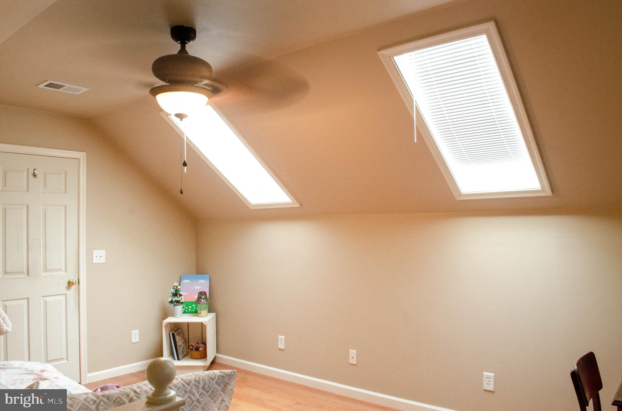 WILLOW CREEK - Residential