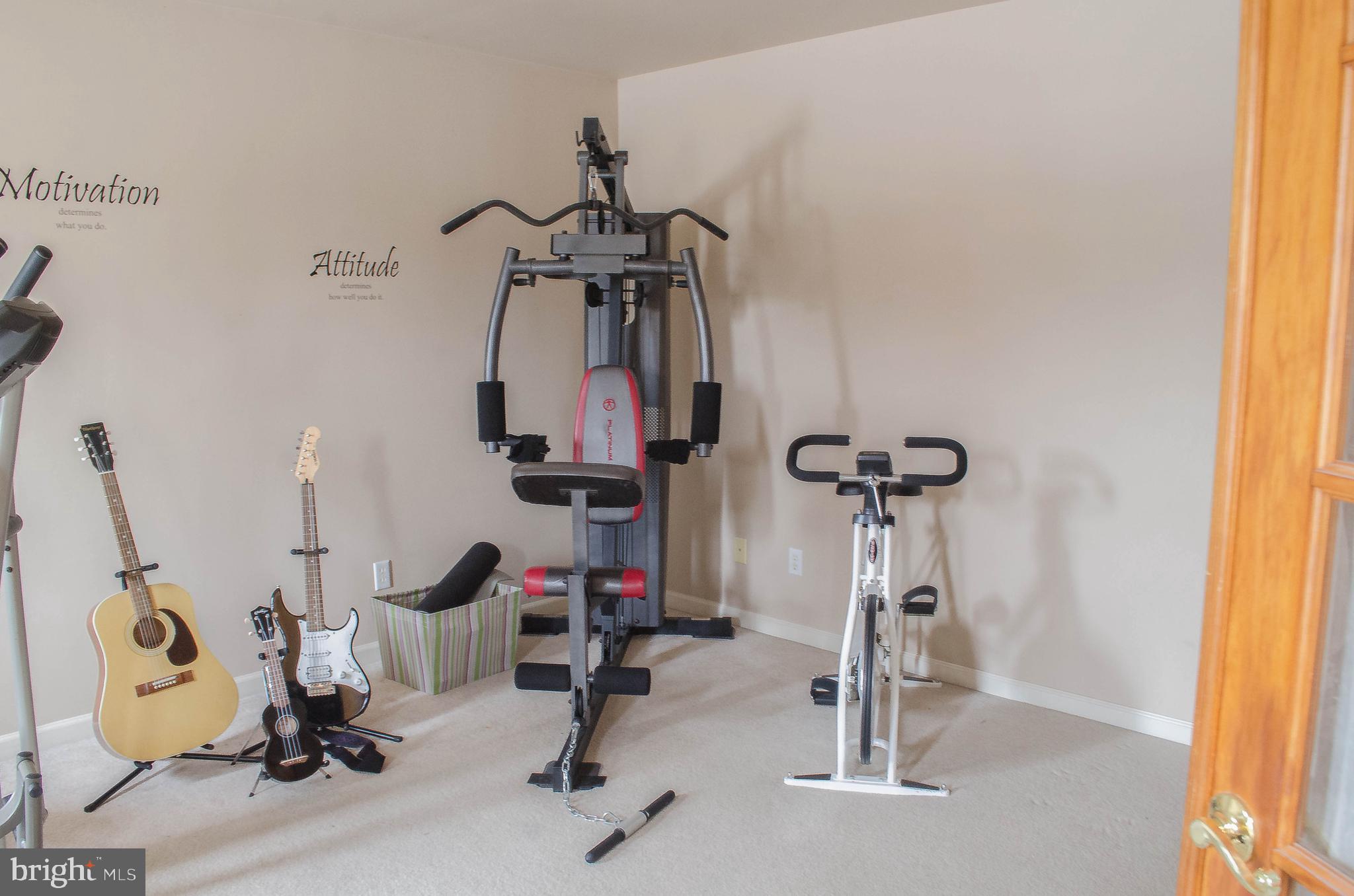 WILLOW CREEK - Residential