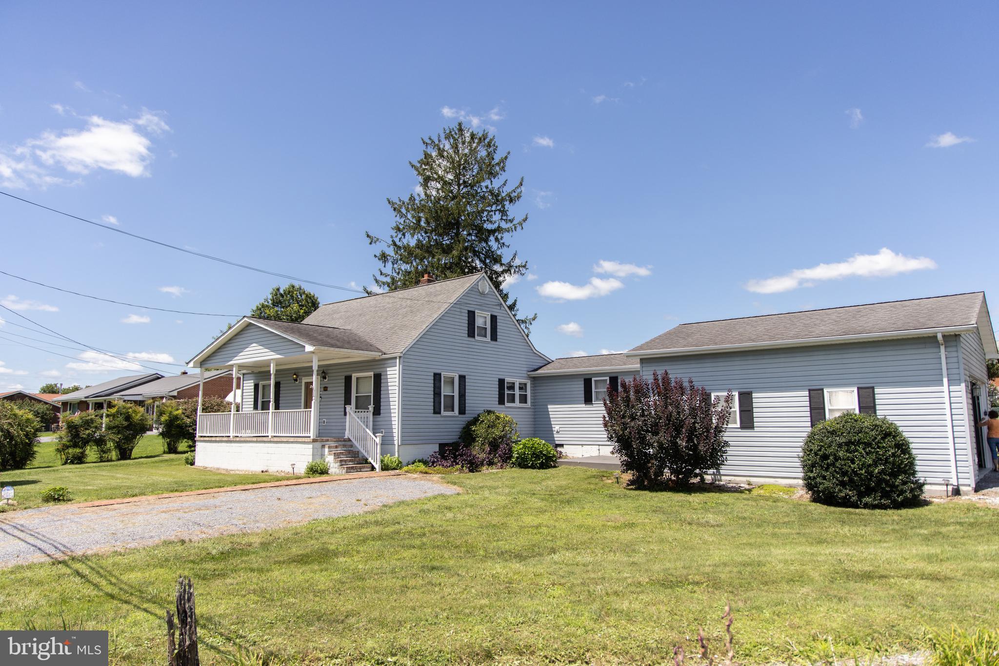 2305 BALLARD RED SULPHUR PARKWAY