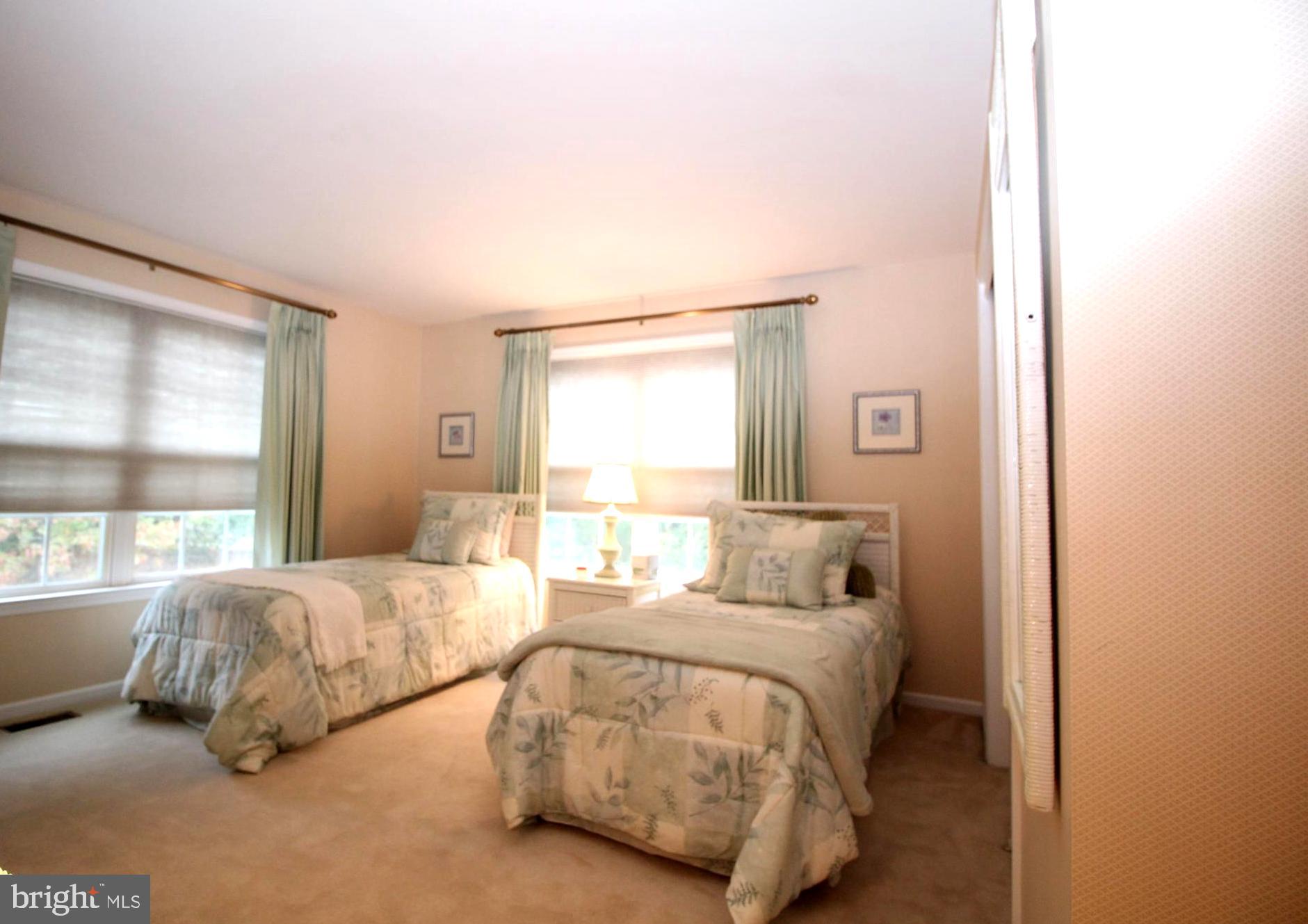 YORKSHIRE OF BLUE - Residential