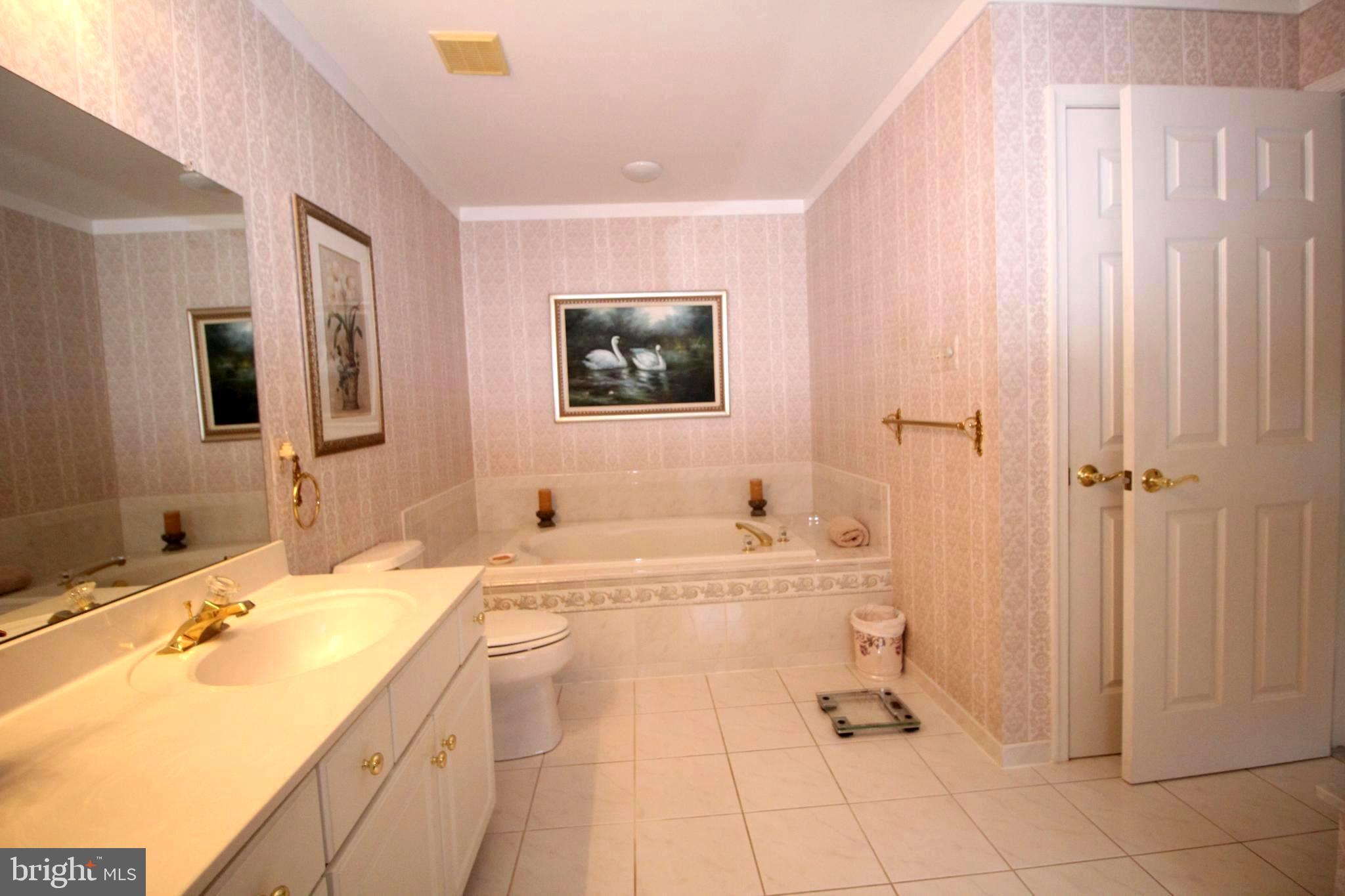 YORKSHIRE OF BLUE - Residential