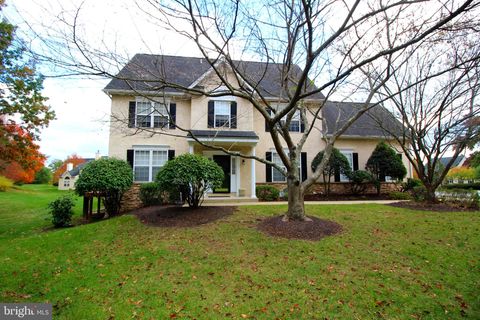 376 HOBSON PLACE BLUE BELL PA 19422