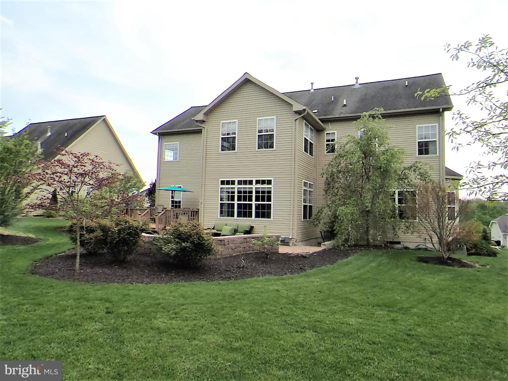 THE FAIRWAYS - Residential
