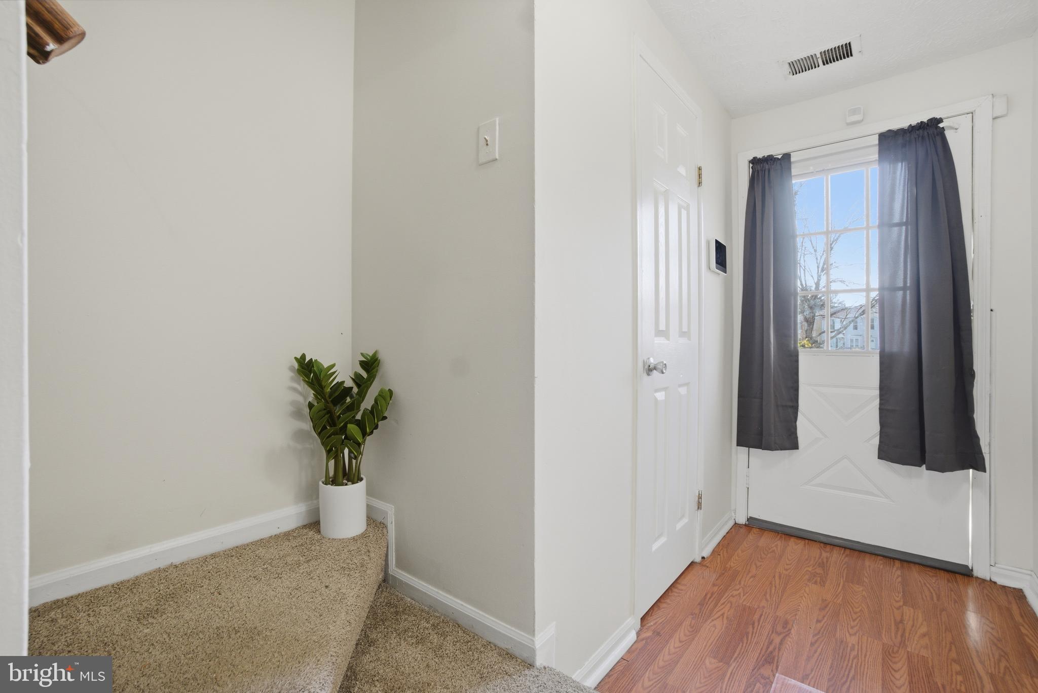 OAK POND - Residential