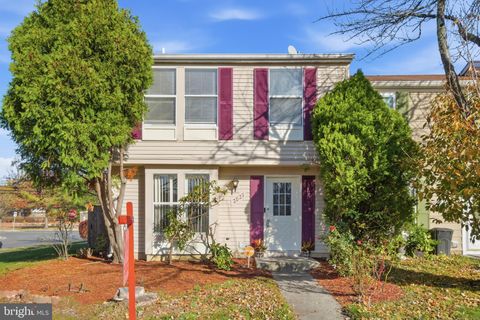 2827 NESTOR COURT BOWIE MD 20716