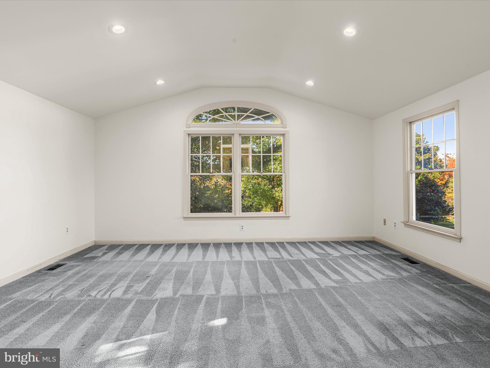 OAK FOREST - Residential
