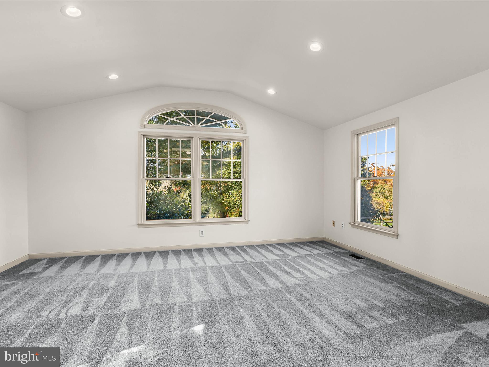 OAK FOREST - Residential