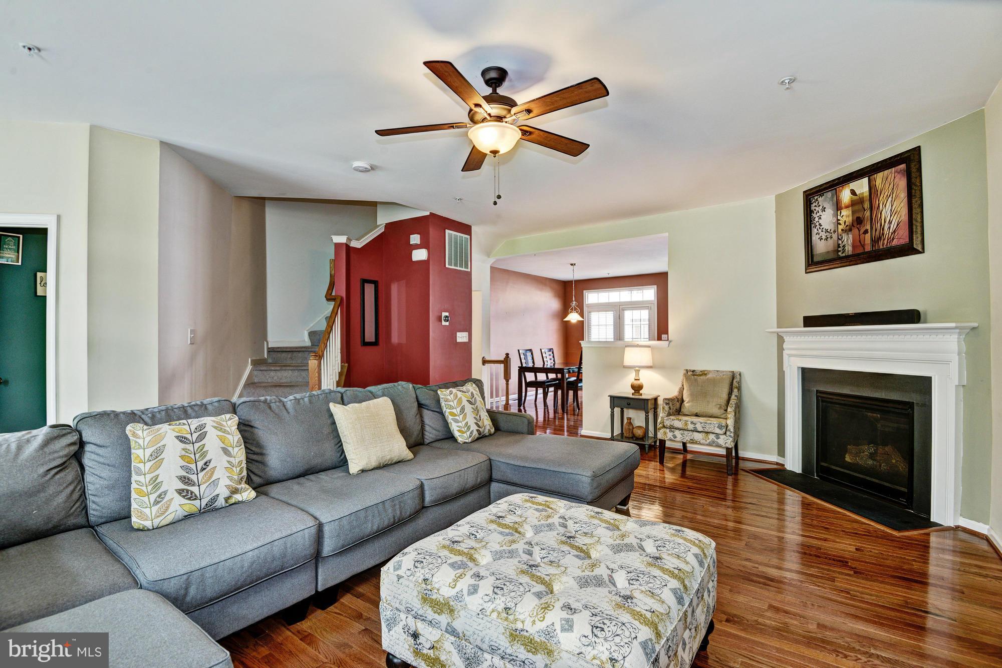 VILLAGES OF DORCHESTER - Residential Lease