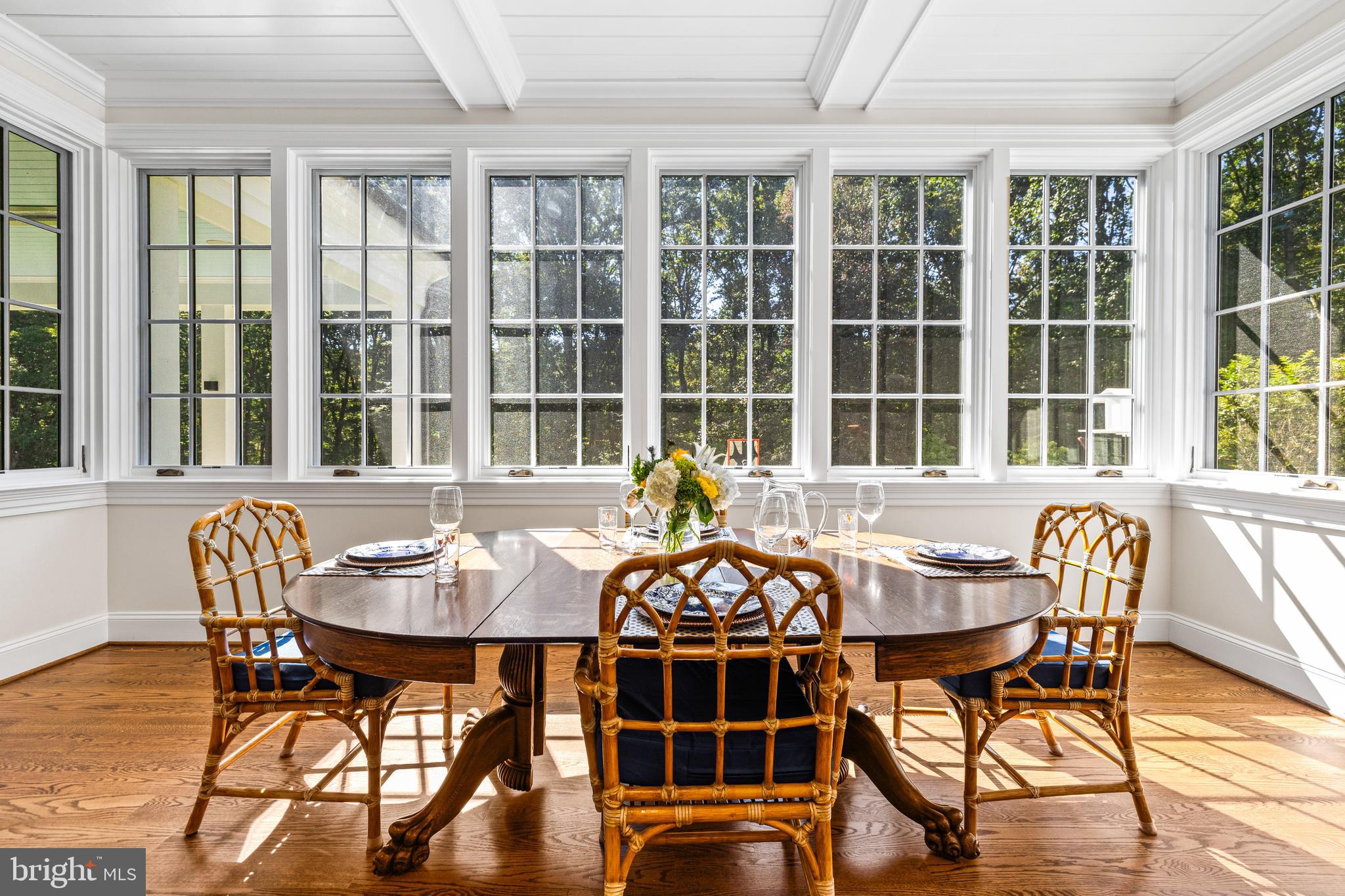 CASTANEA - Residential