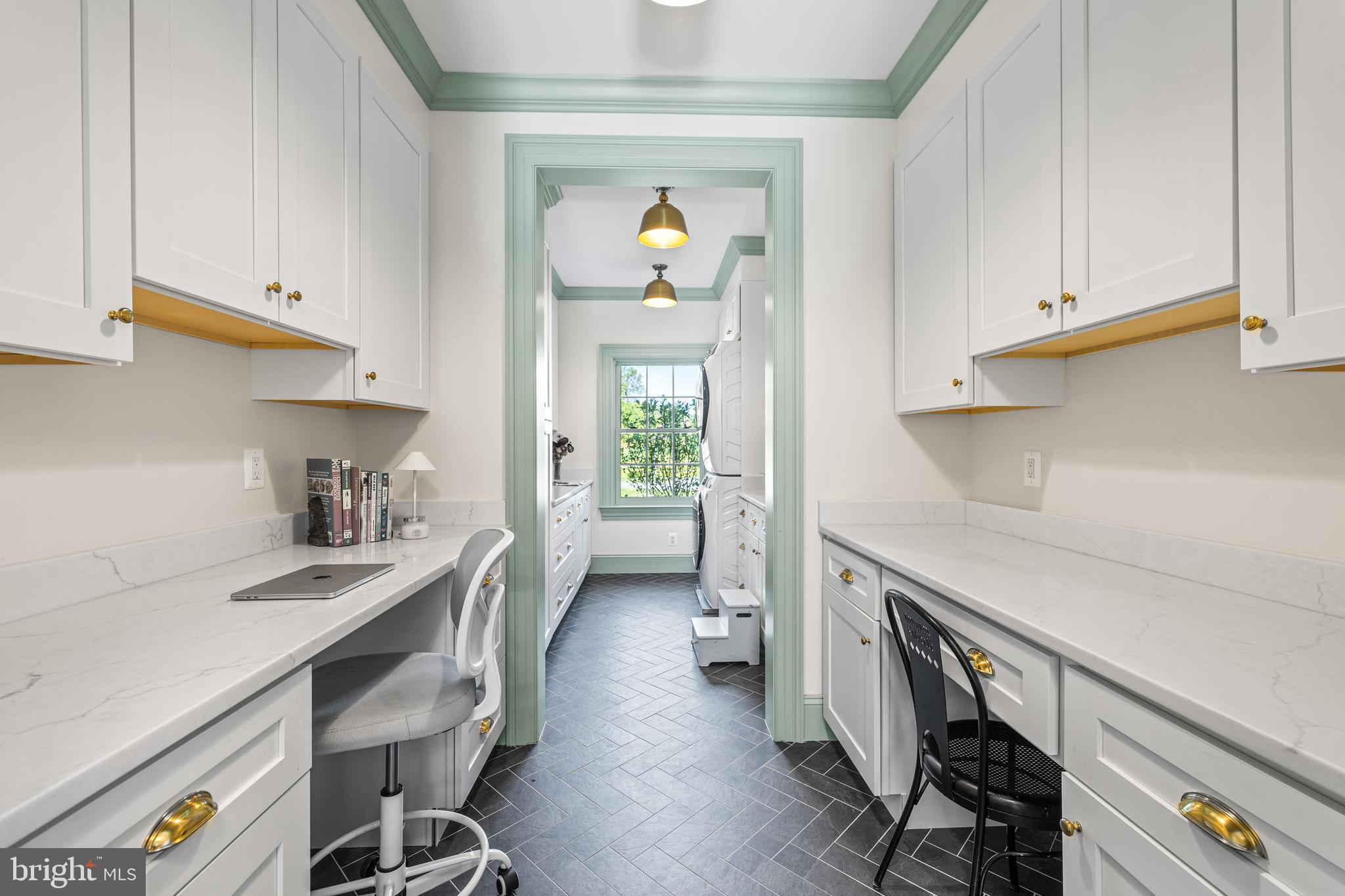 CASTANEA - Residential