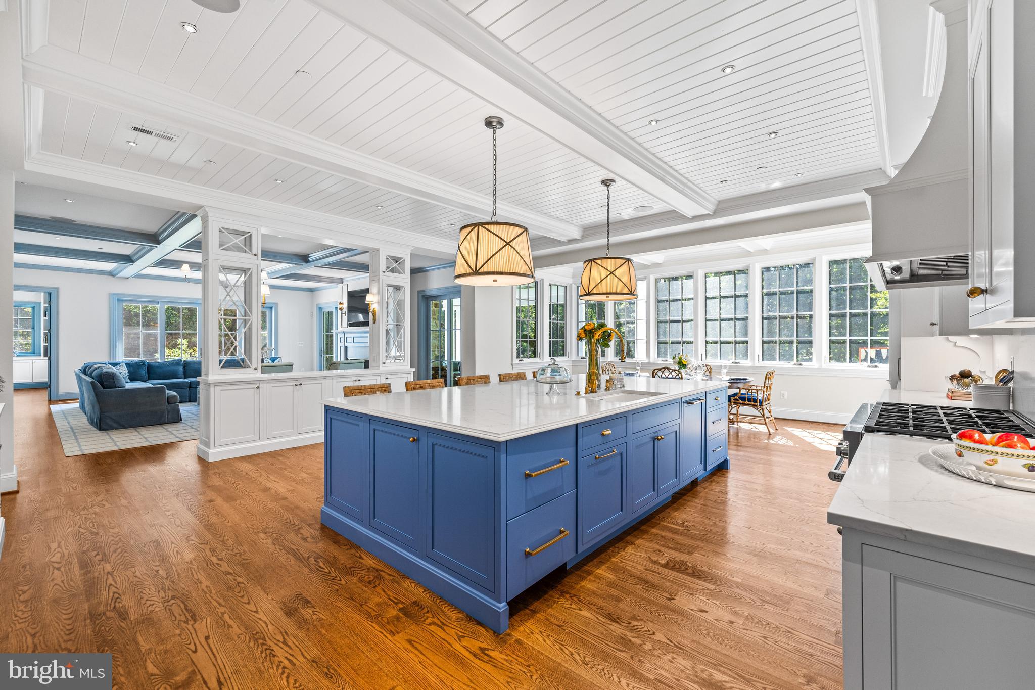 CASTANEA - Residential