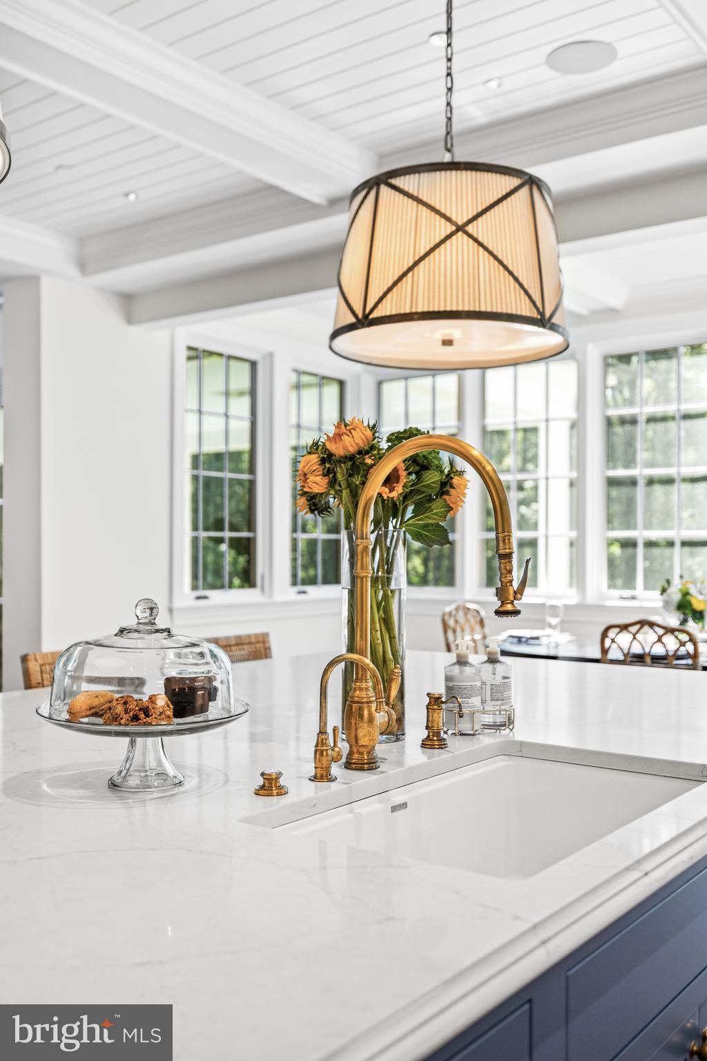 CASTANEA - Residential