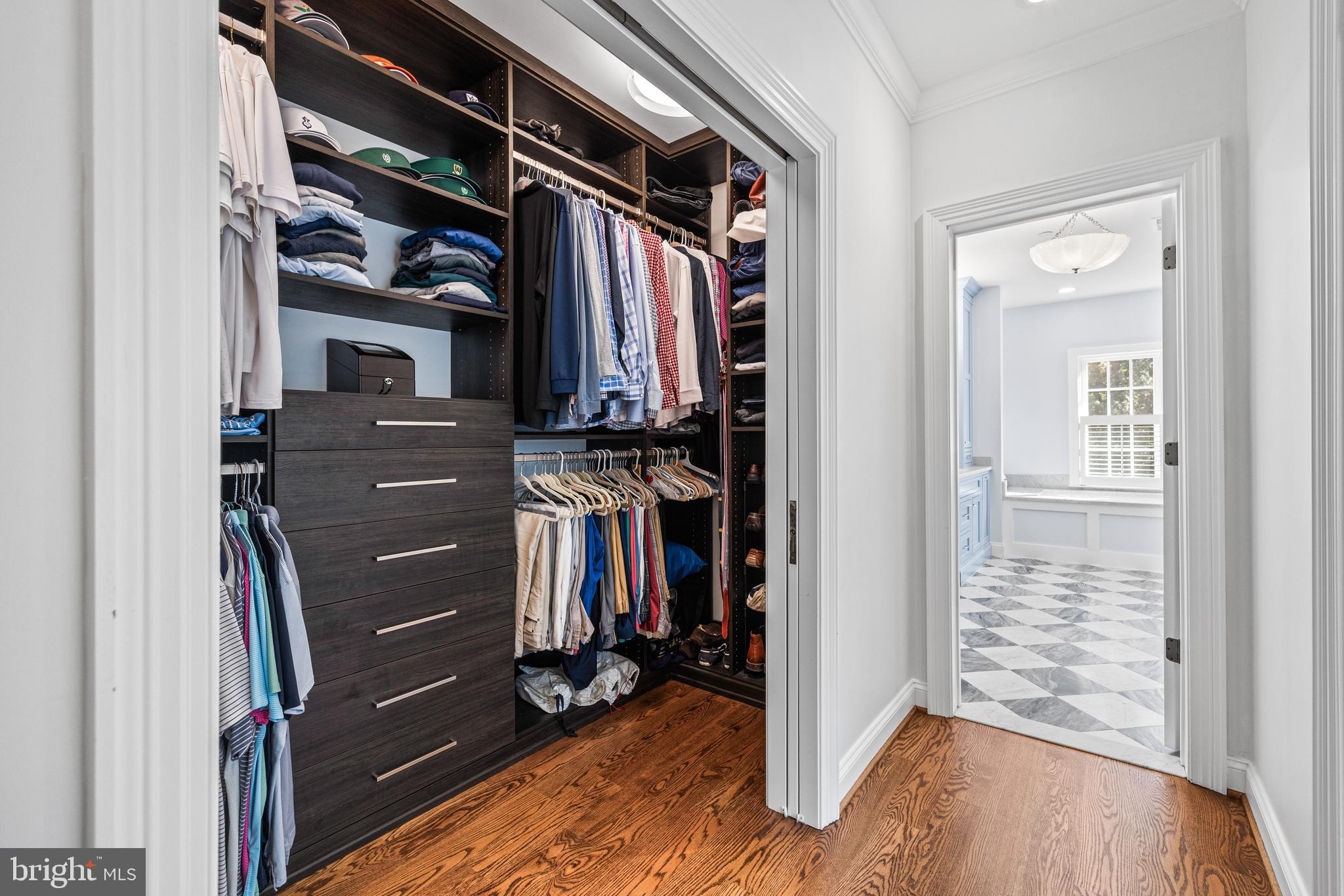 CASTANEA - Residential