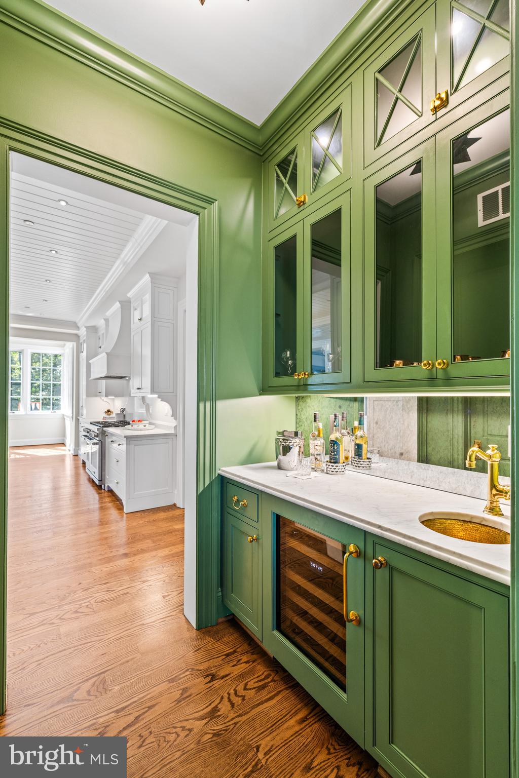 CASTANEA - Residential