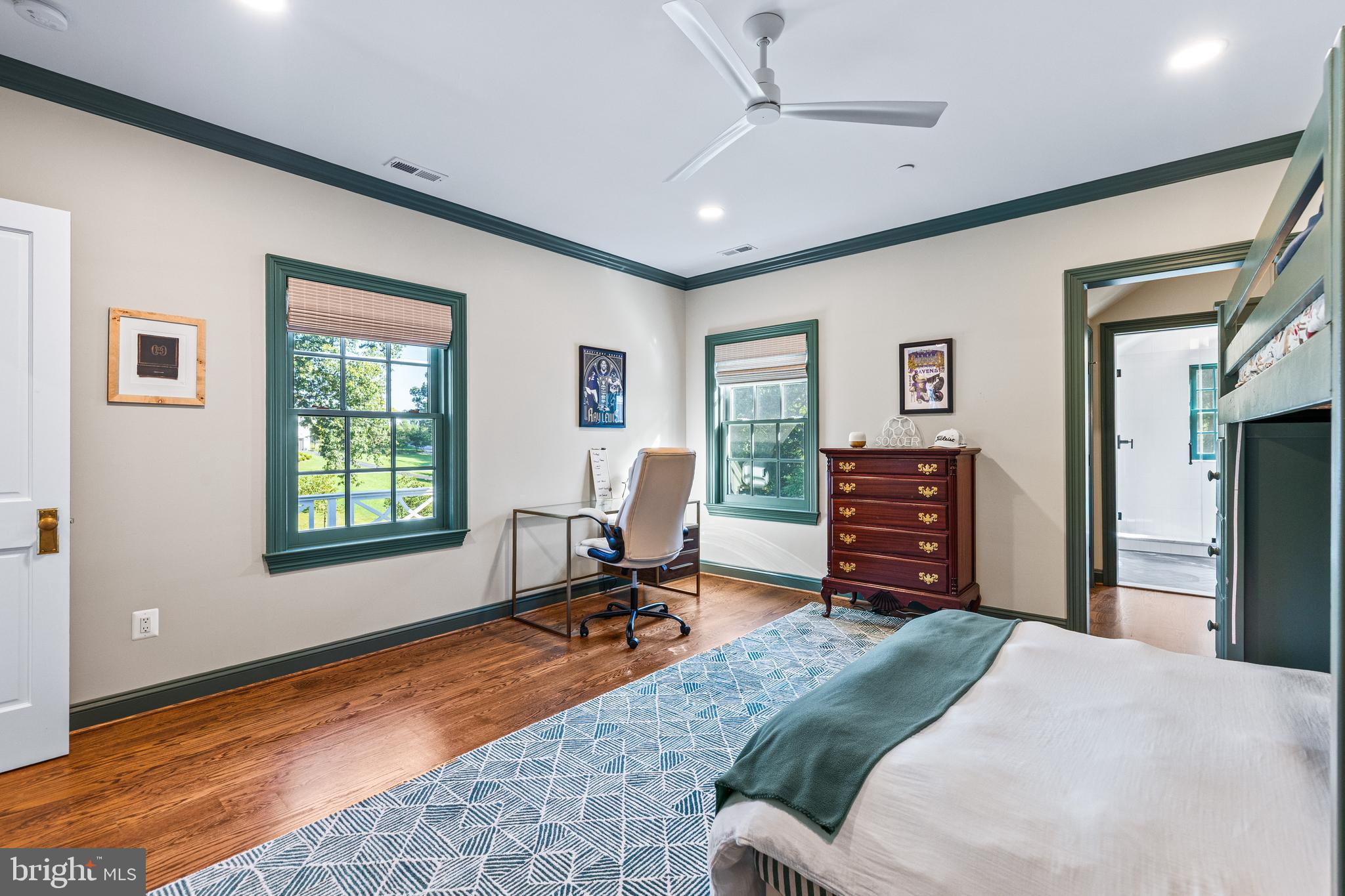 CASTANEA - Residential