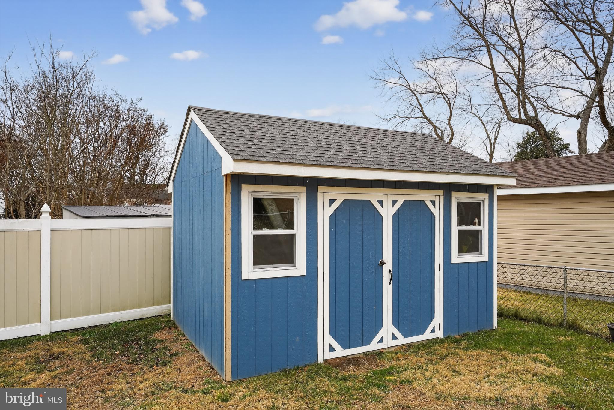 NORTH ROBLEE ACRES - Residential