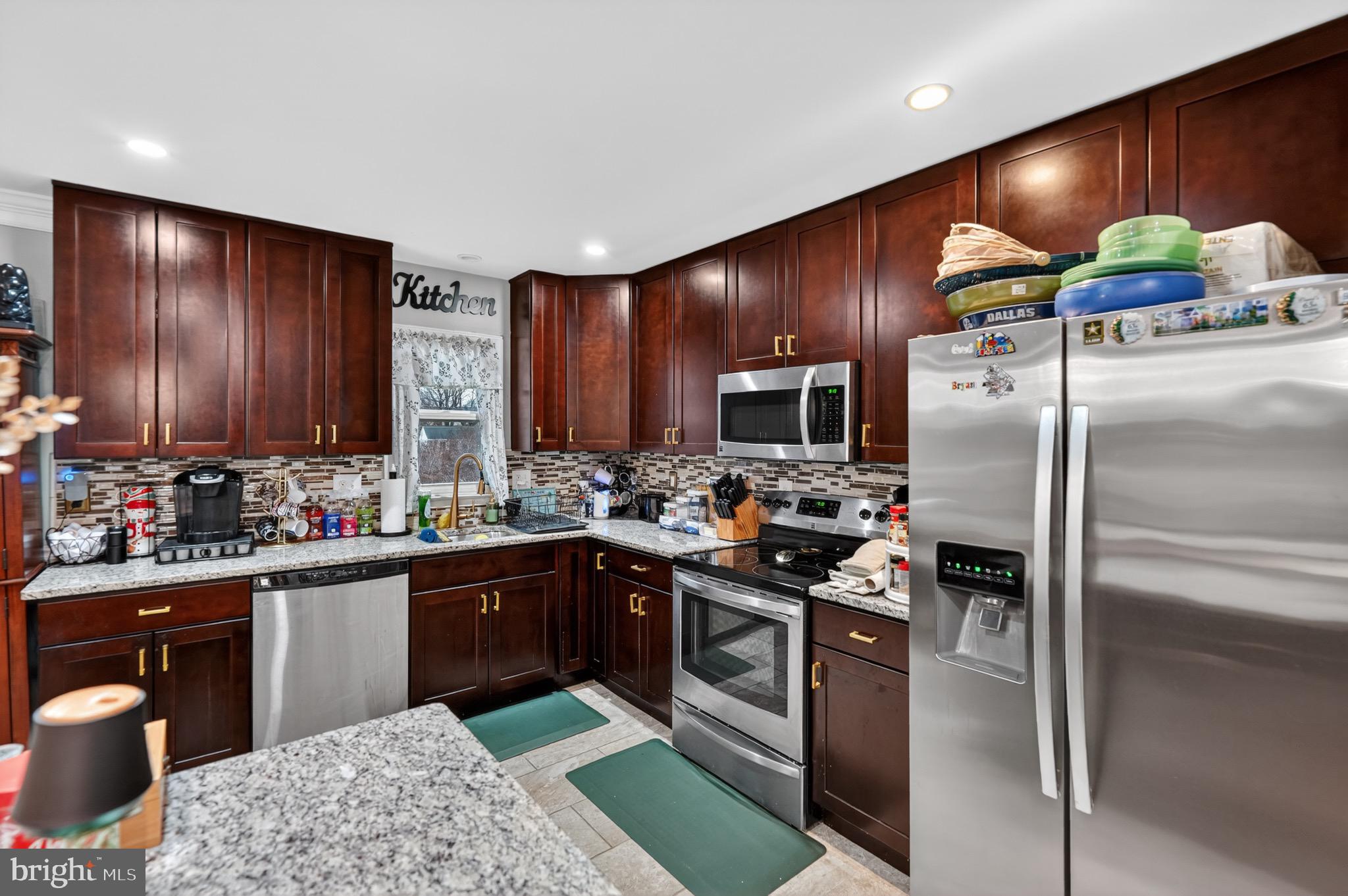 NORTH ROBLEE ACRES - Residential