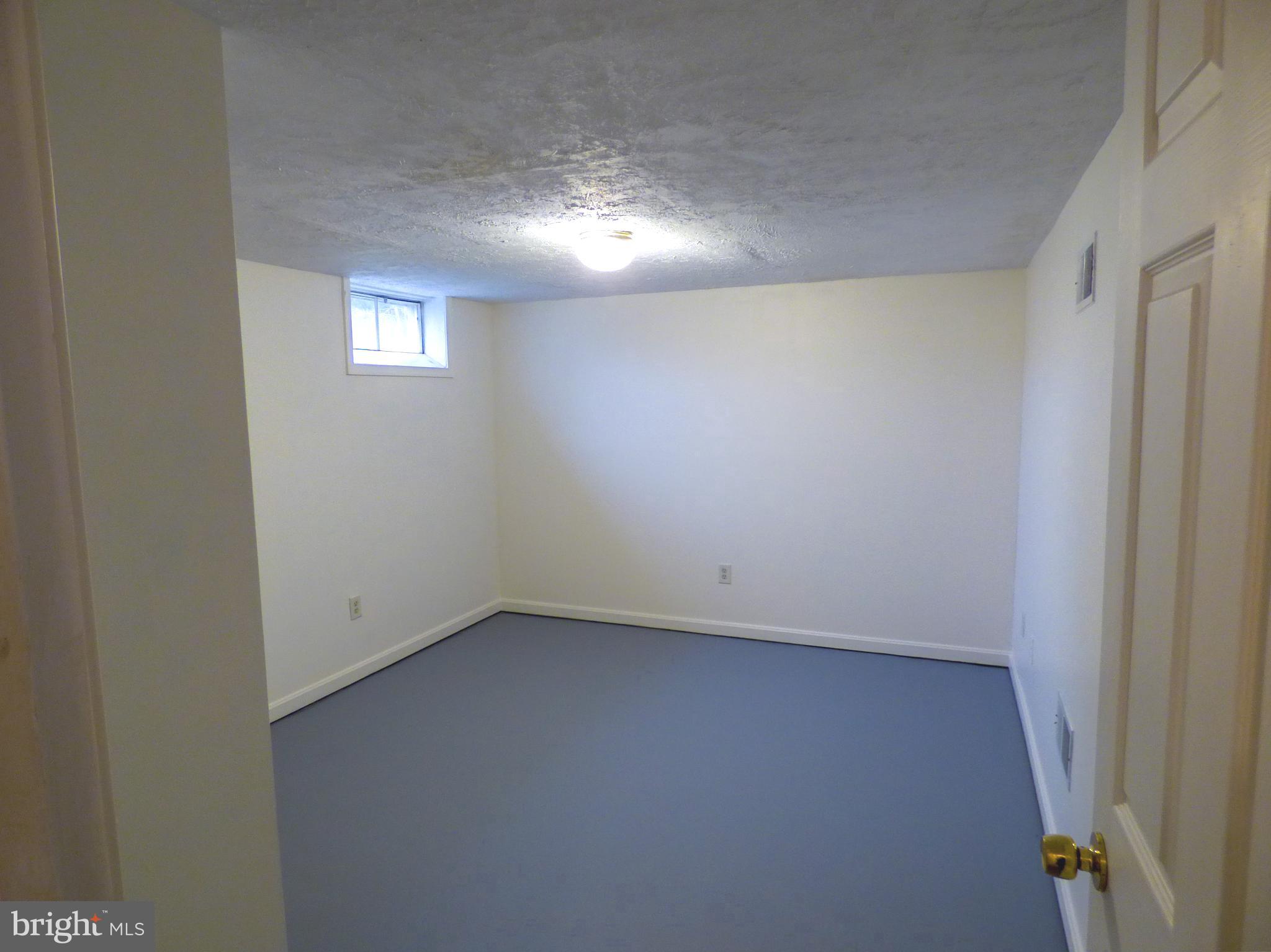 CYPRESS MANOR - Residential