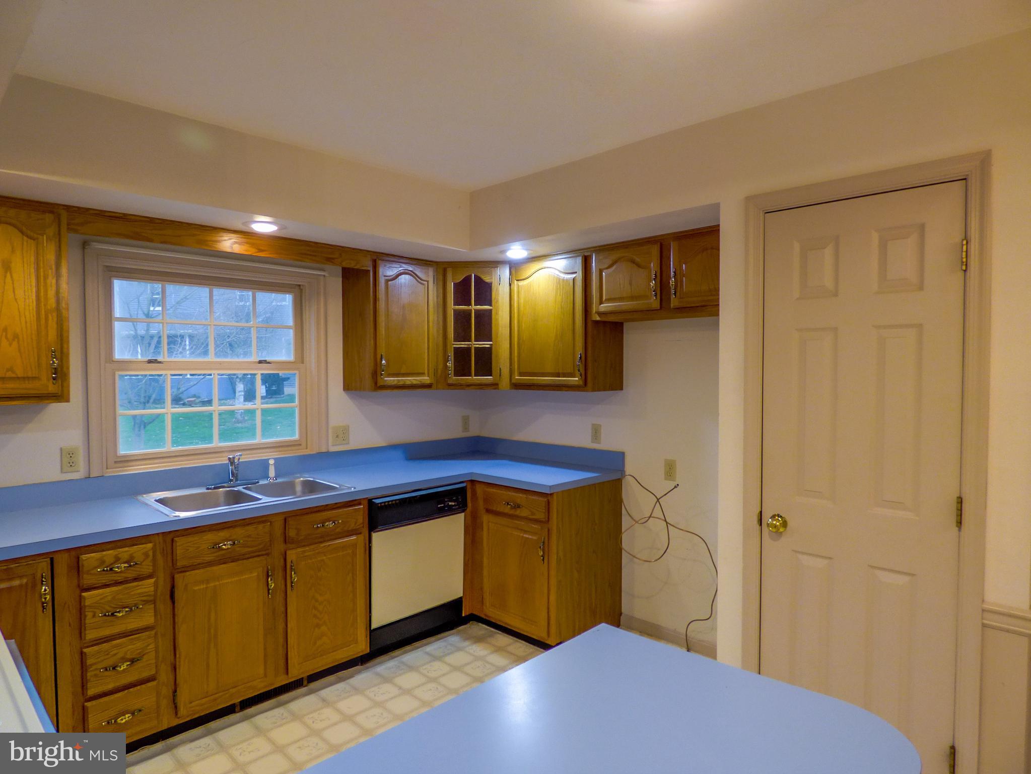 CYPRESS MANOR - Residential