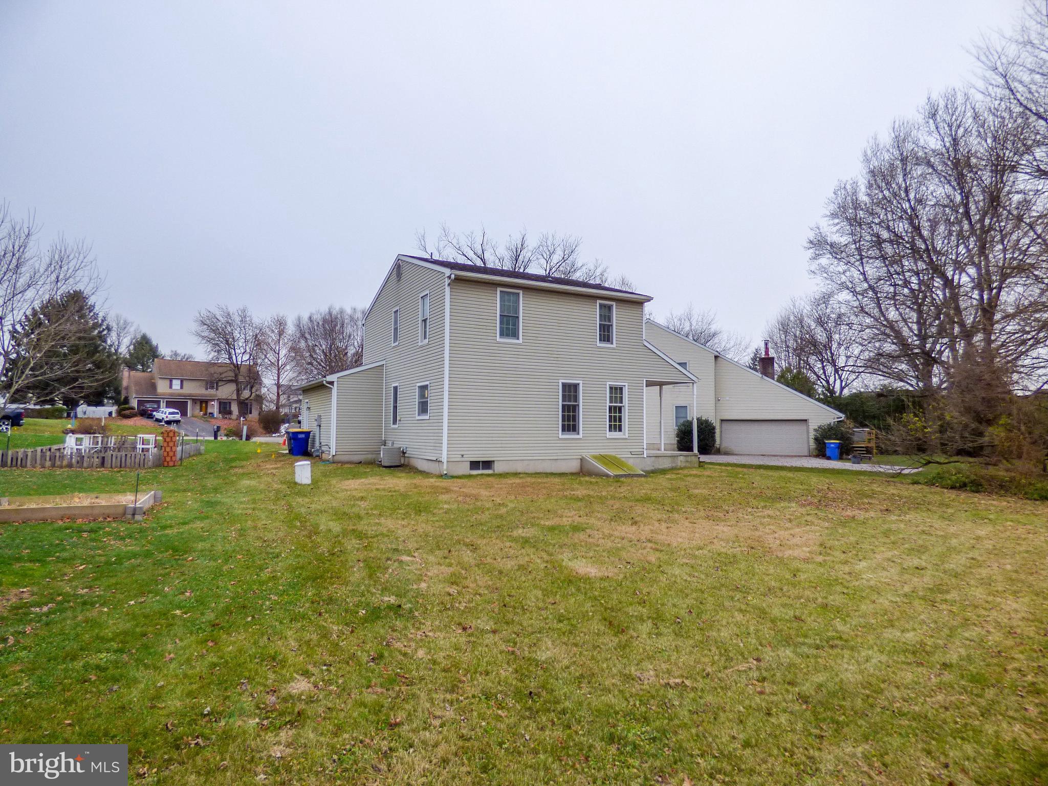 CYPRESS MANOR - Residential