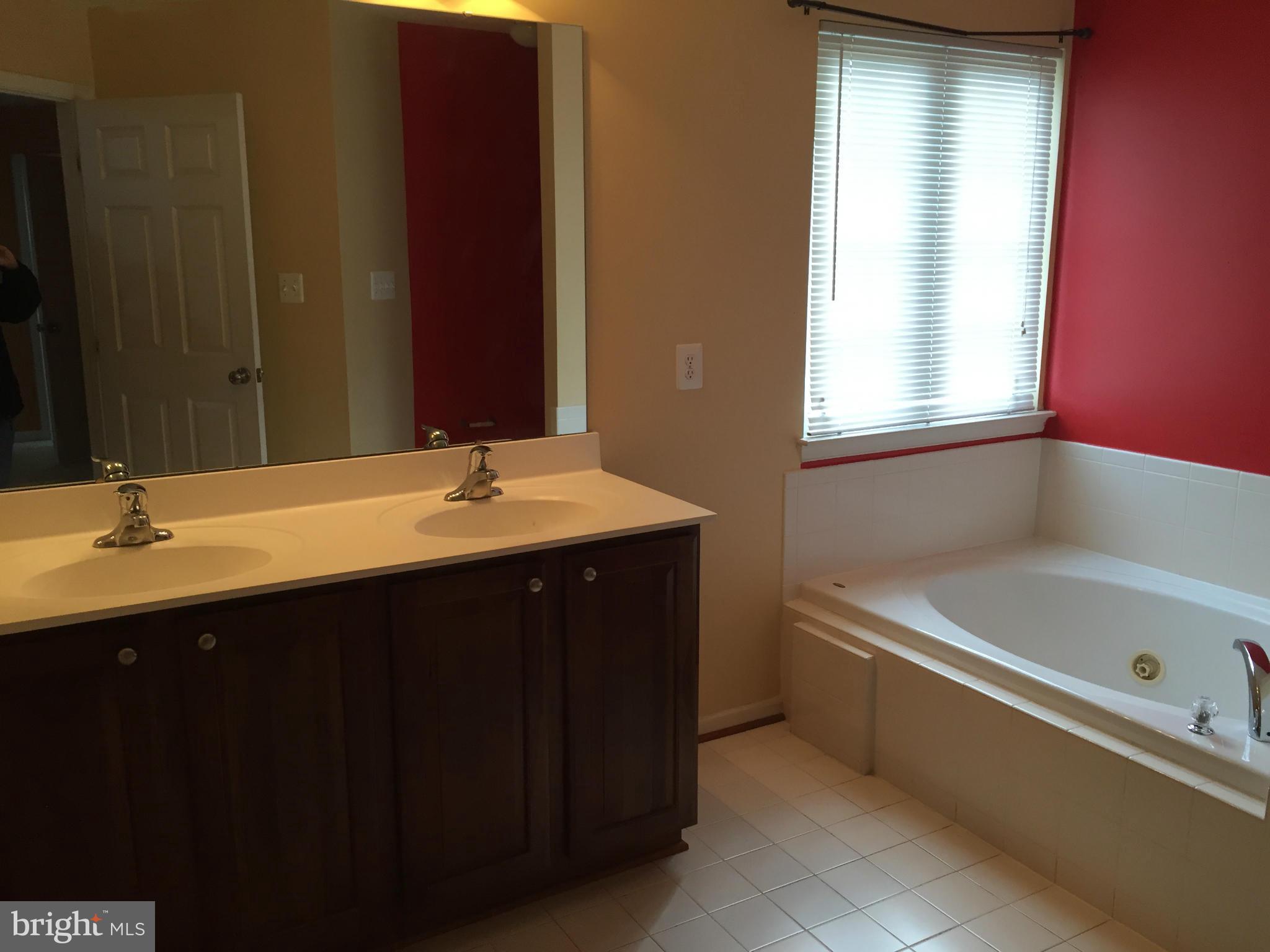 STOWE OF AMYCLAE - Residential