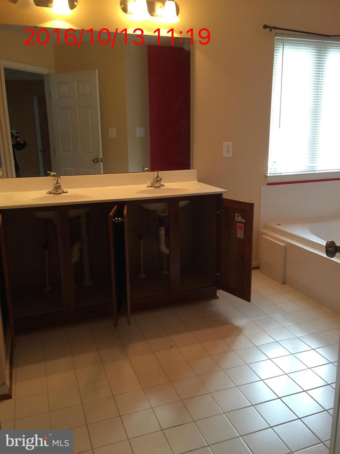 STOWE OF AMYCLAE - Residential