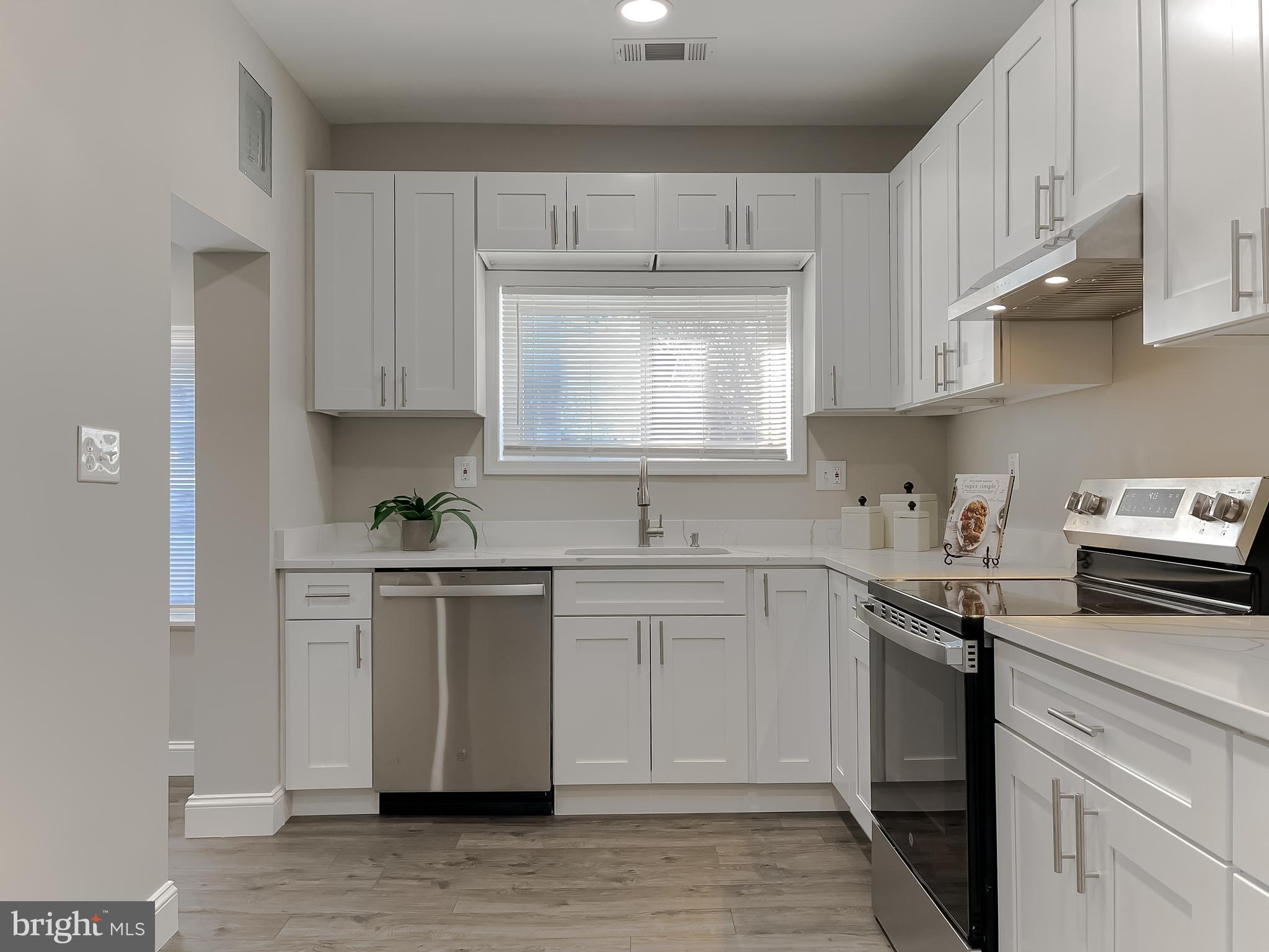 COVE POINT - Residential