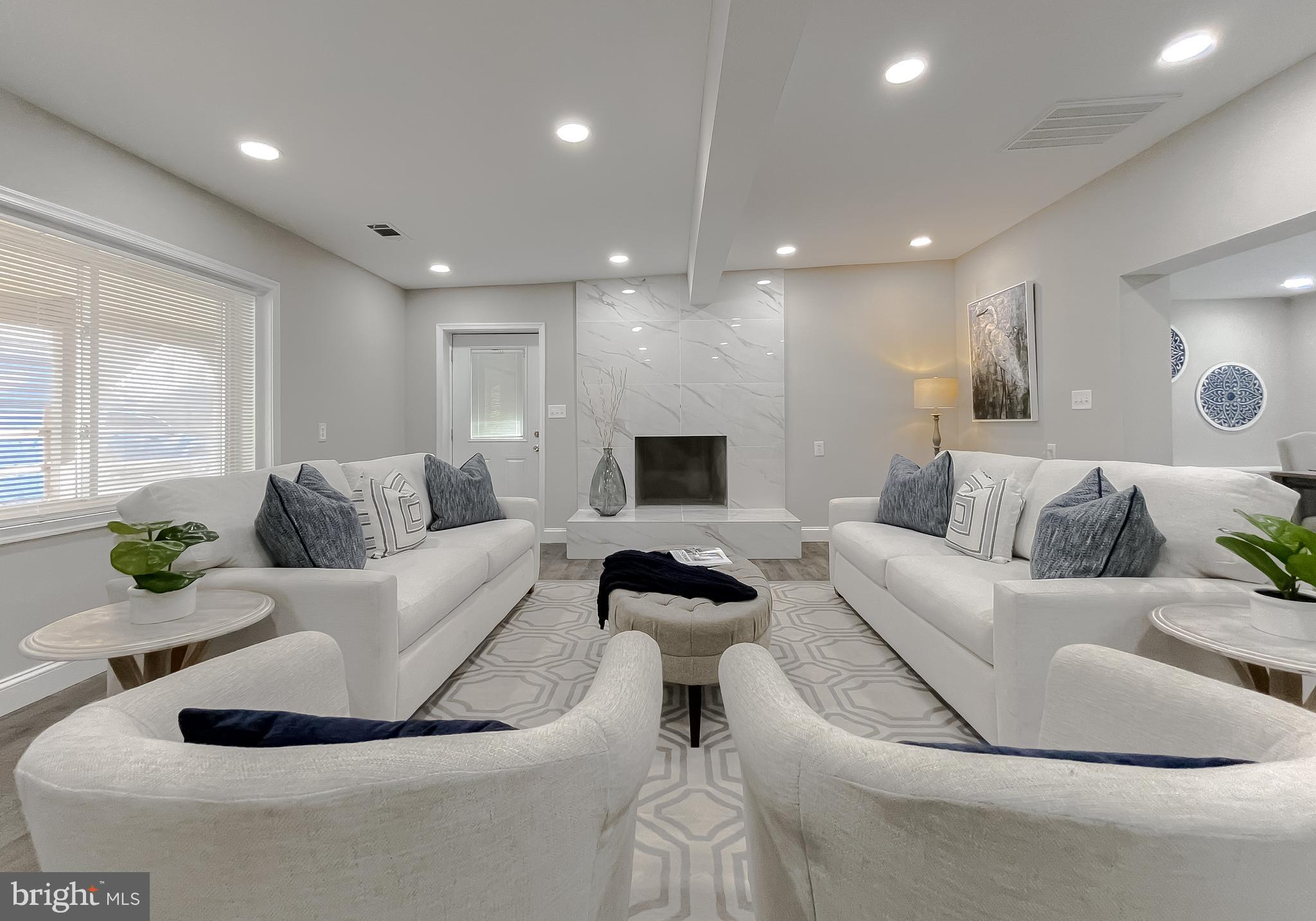 COVE POINT - Residential