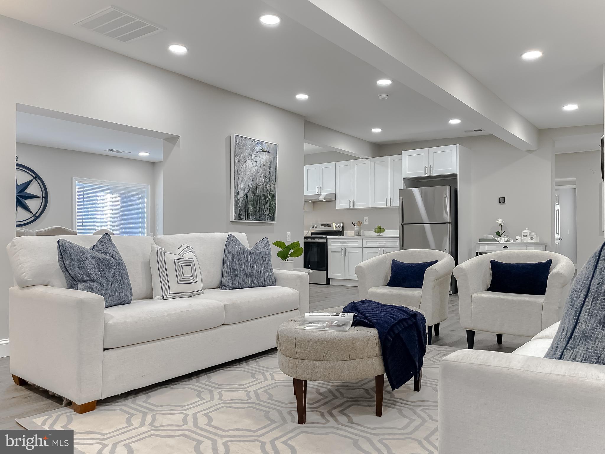 COVE POINT - Residential