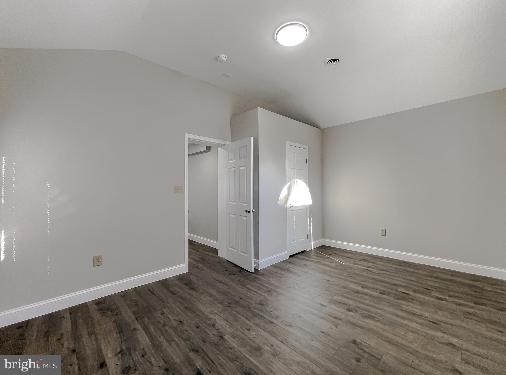 COVE POINT - Residential