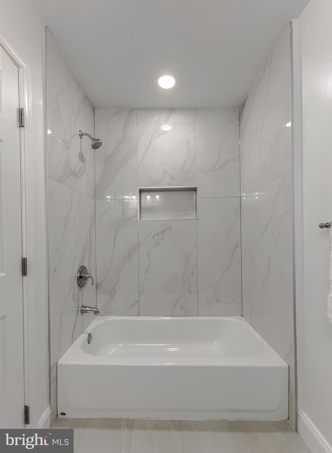 COVE POINT - Residential