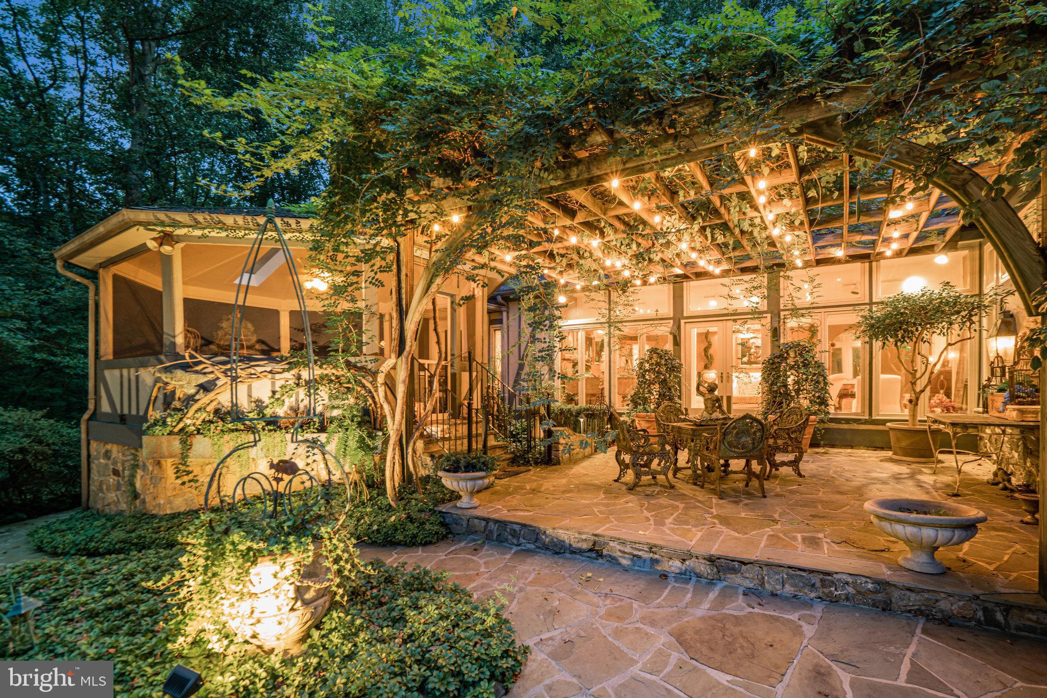 CEDAR RUN - Residential