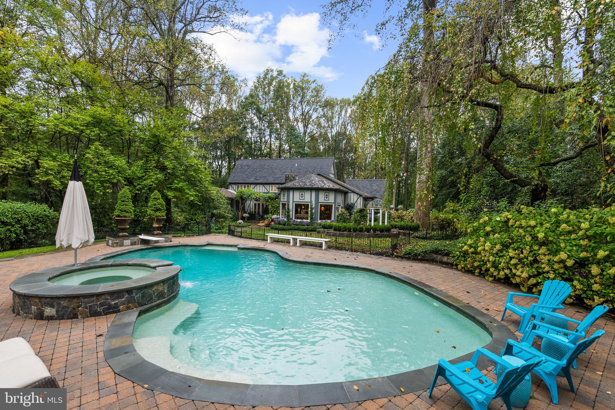 CEDAR RUN - Residential