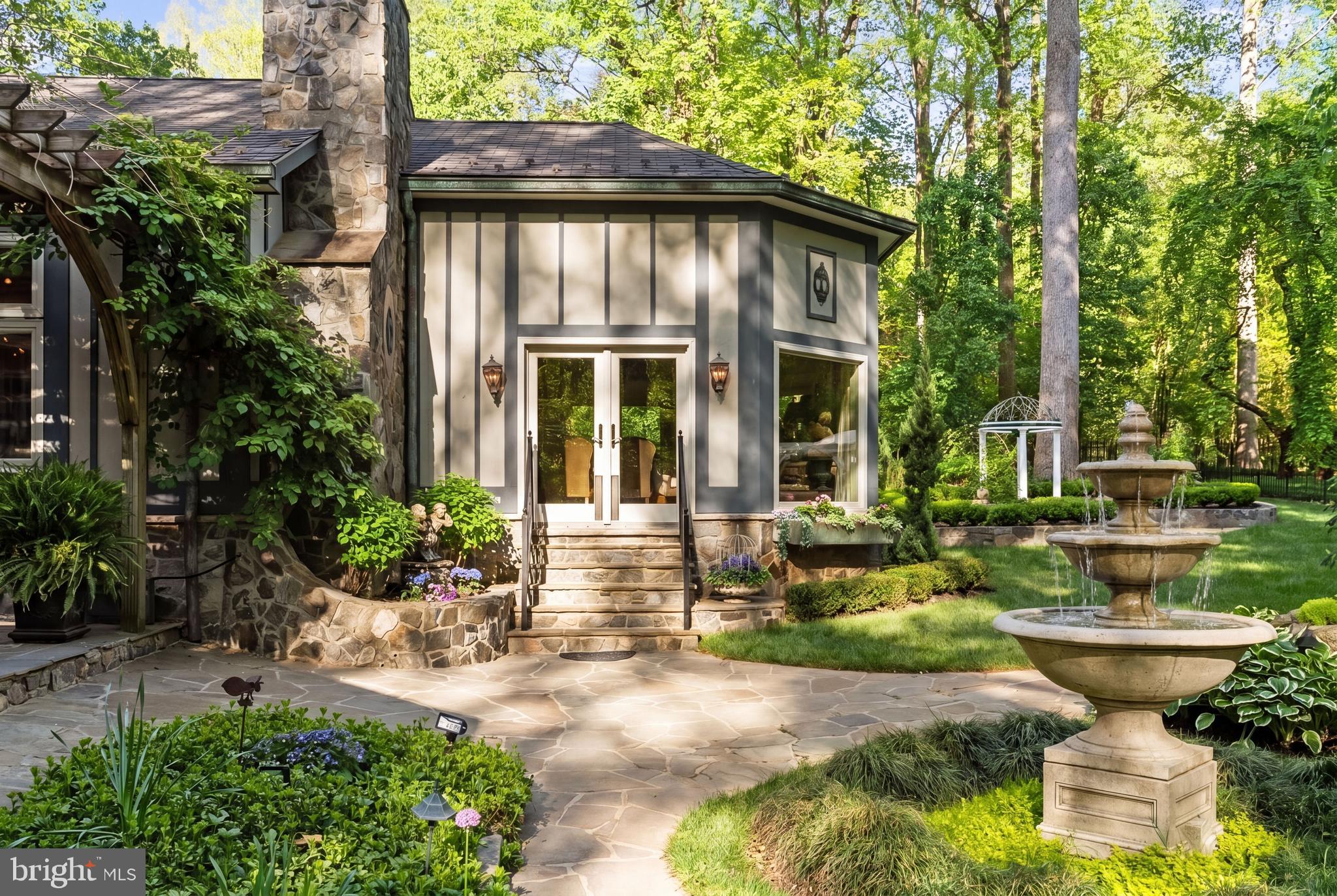 CEDAR RUN - Residential