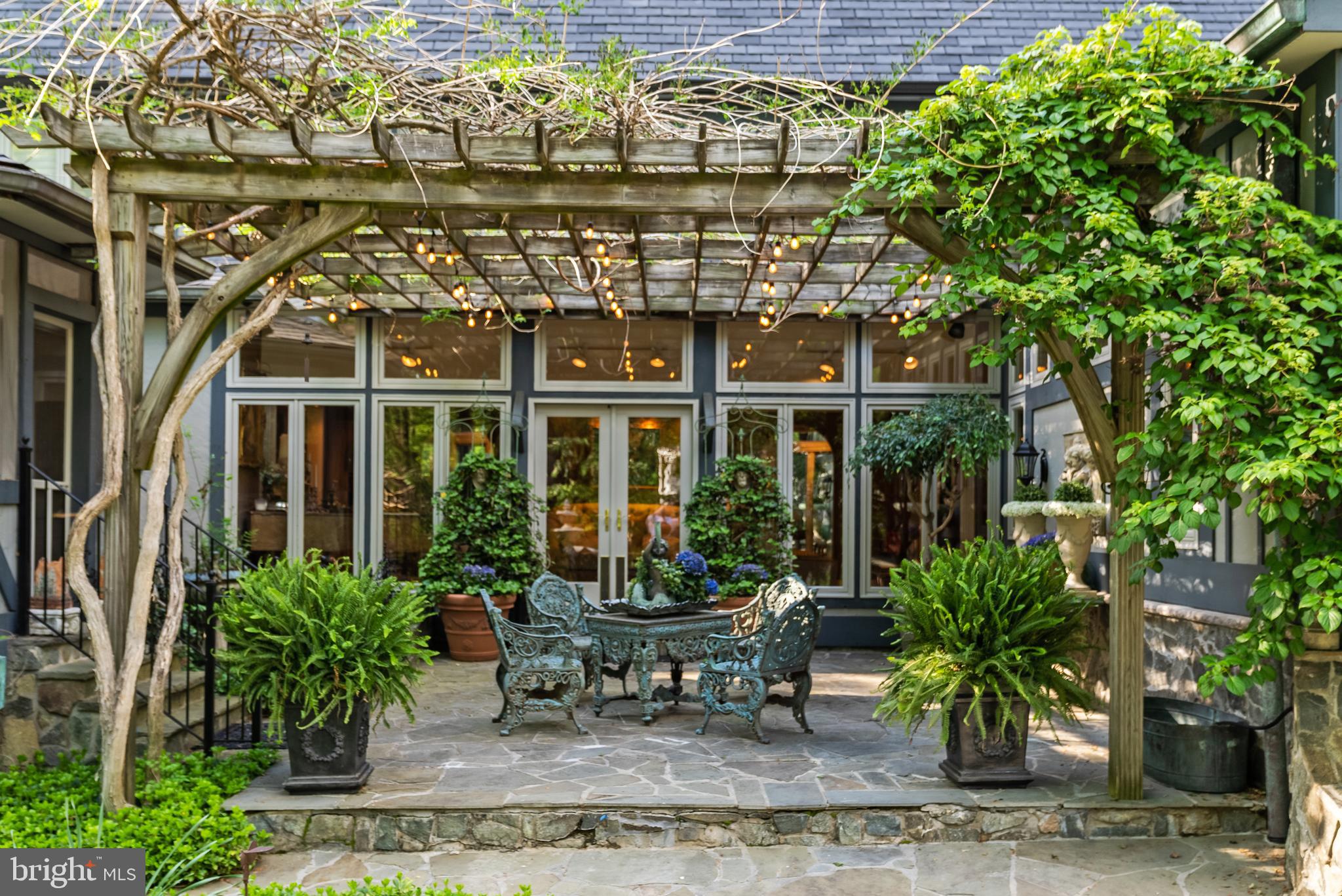 CEDAR RUN - Residential