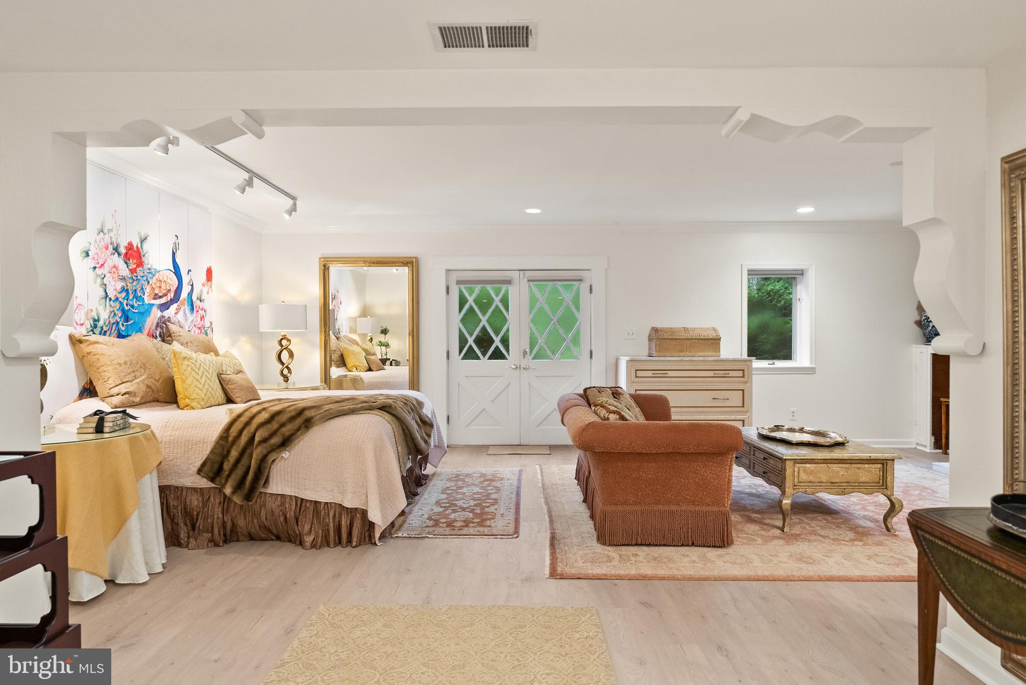 CEDAR RUN - Residential