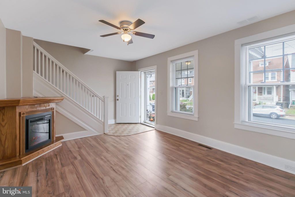 Photo of 516 E Ross Street, Lancaster, PA 17602 (MLS # PALA2043852)