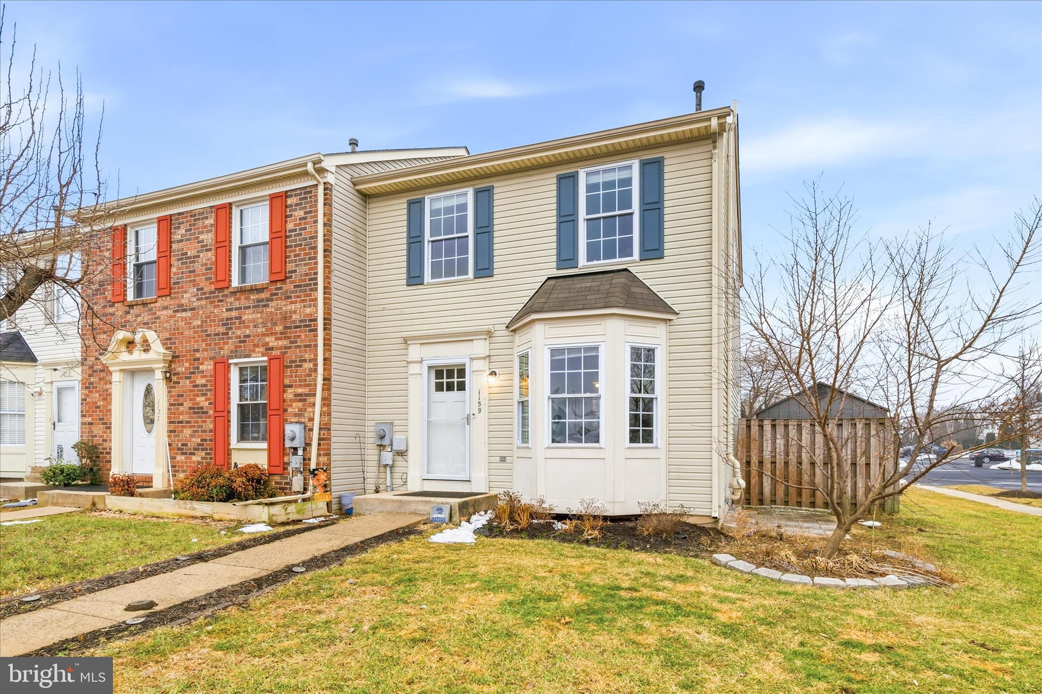 HILLCREST KNOLLS - Residential