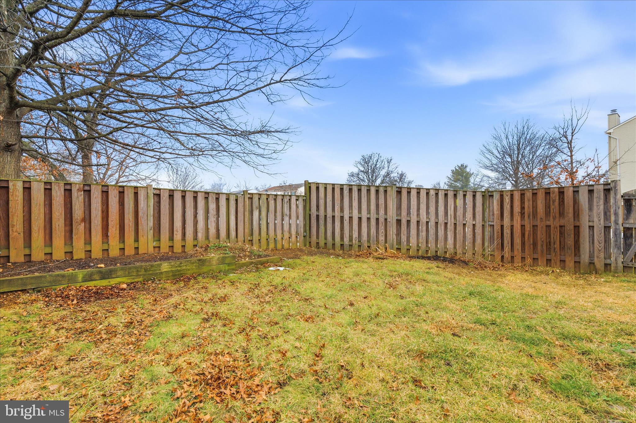 HILLCREST KNOLLS - Residential