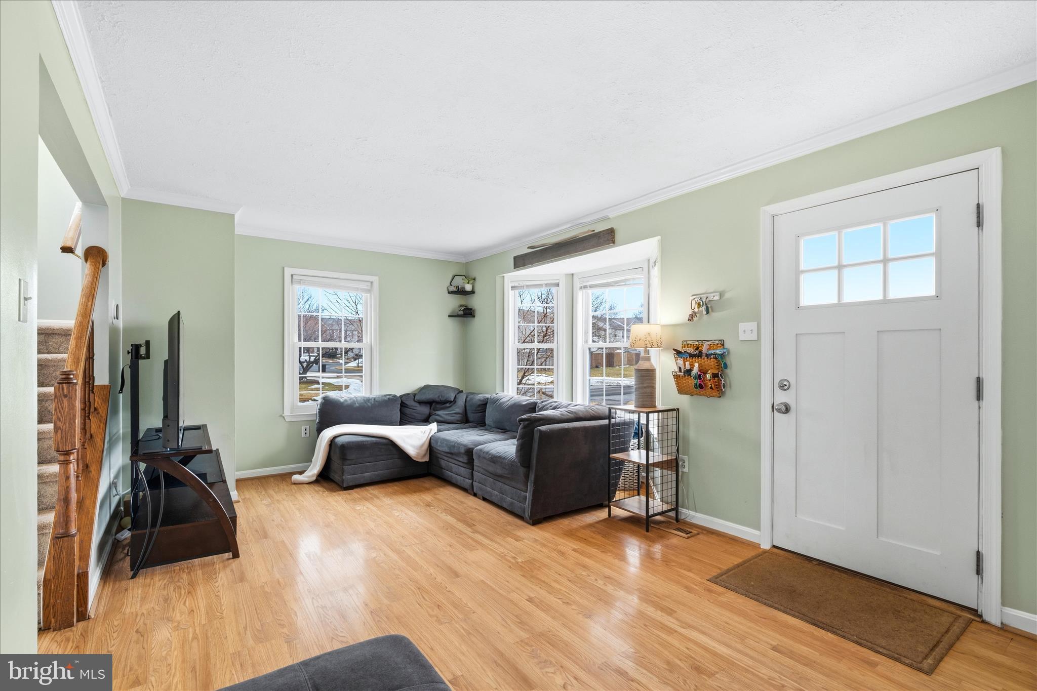 HILLCREST KNOLLS - Residential