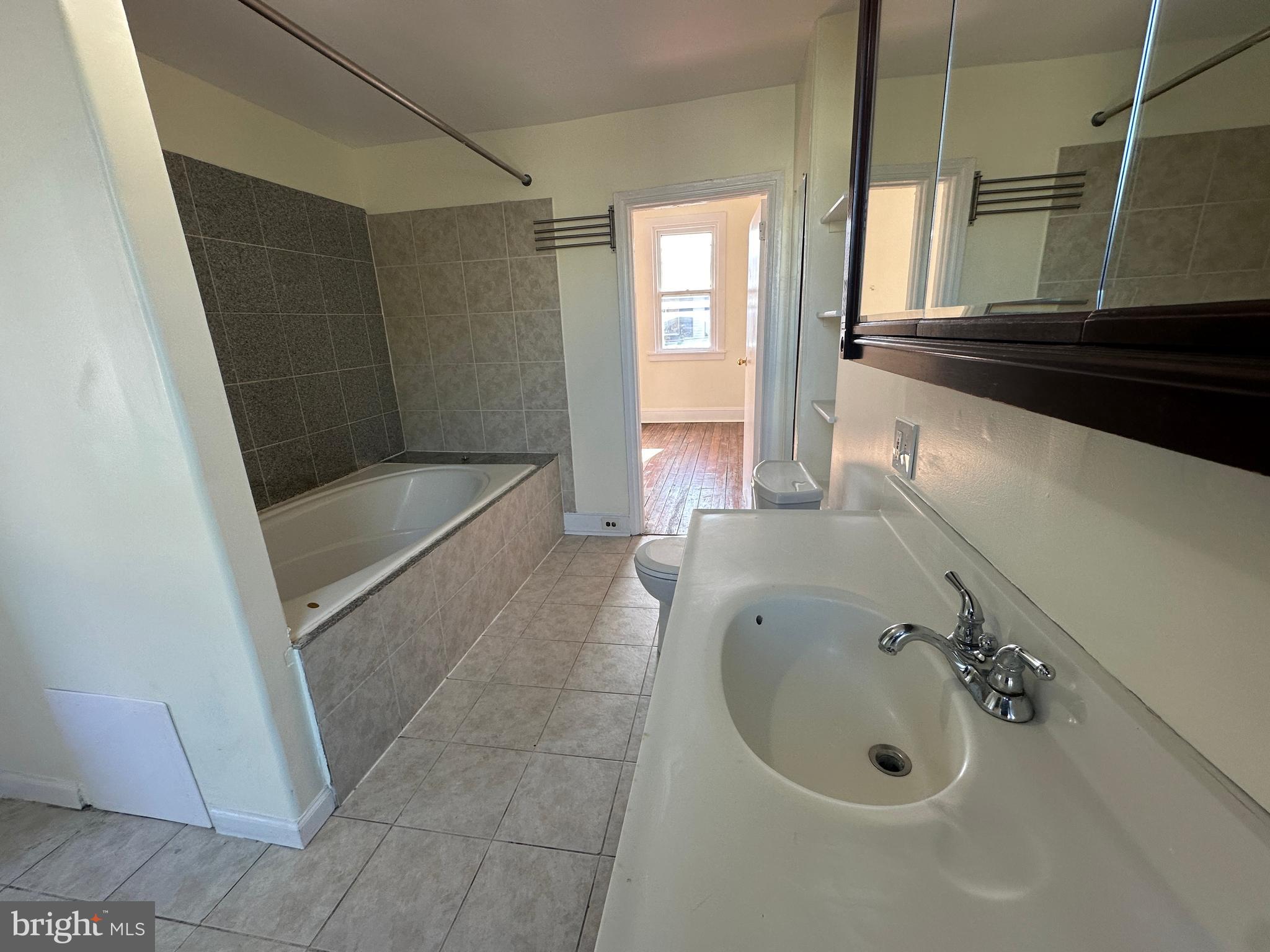 NEWBOLD - Residential
