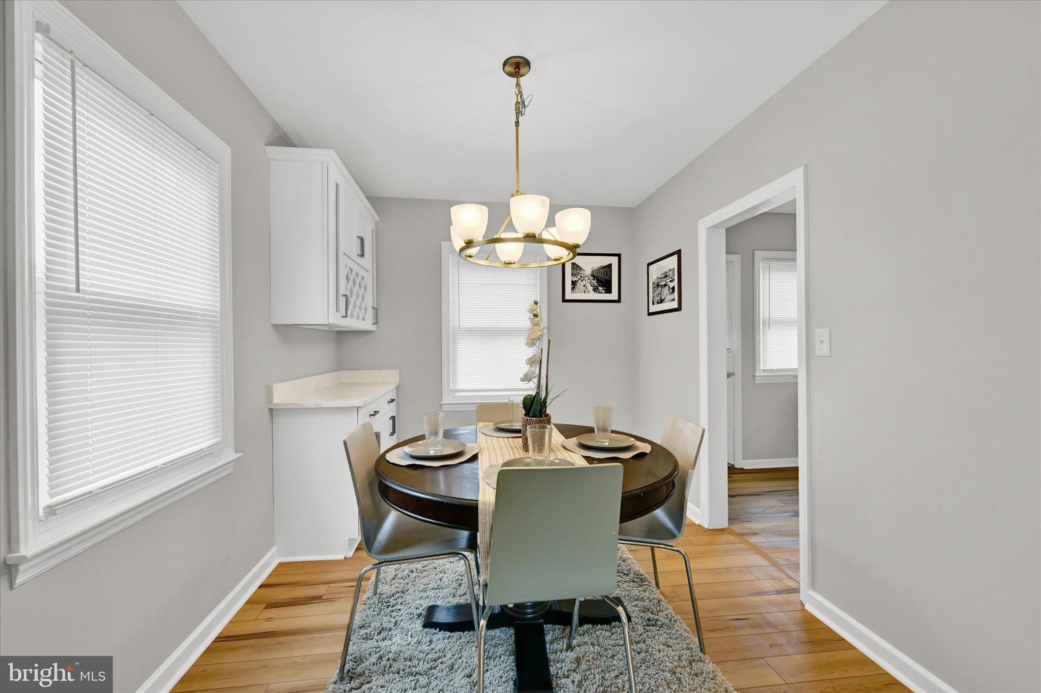 STOLLS MANOR - Residential